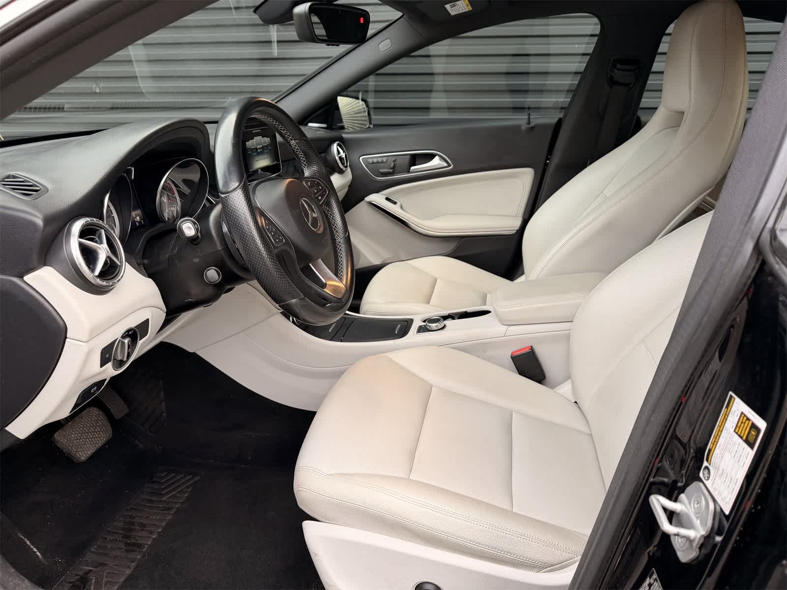 Thumbnail: 2015 Mercedes-Benz CLA - 5