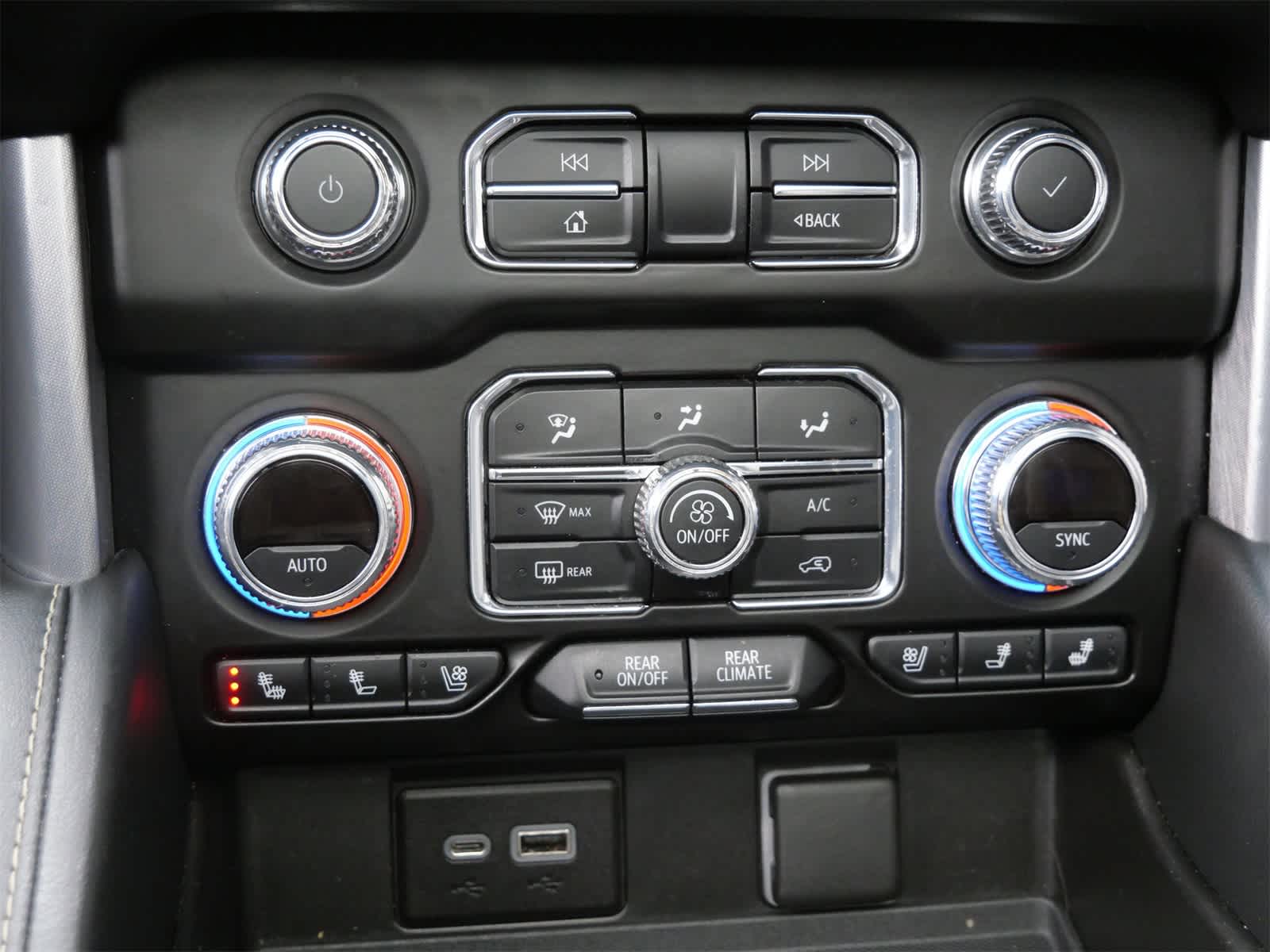 Thumbnail: 2022 GMC Yukon - 24