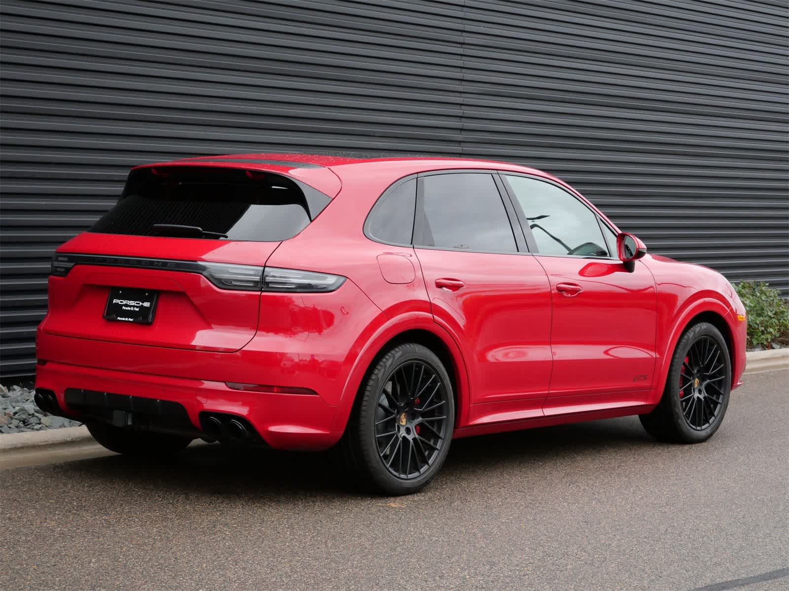 Thumbnail: 2023 Porsche Cayenne - 24
