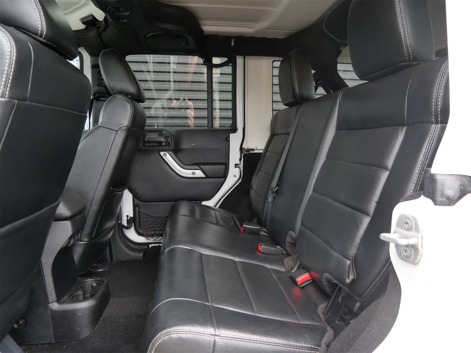 Thumbnail: 2012 Jeep Wrangler - 10