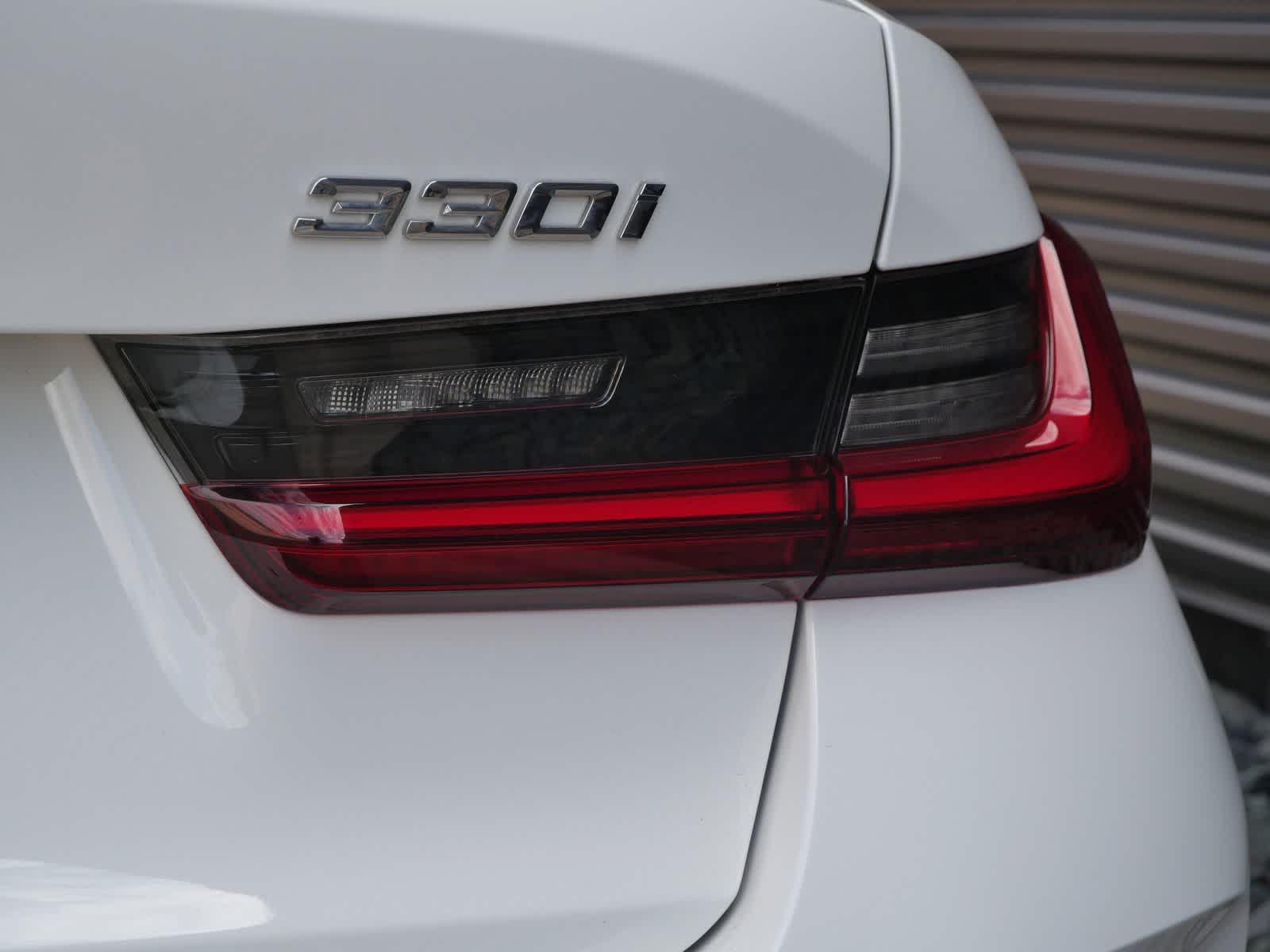 Thumbnail: 2023 BMW 3 Series - 8