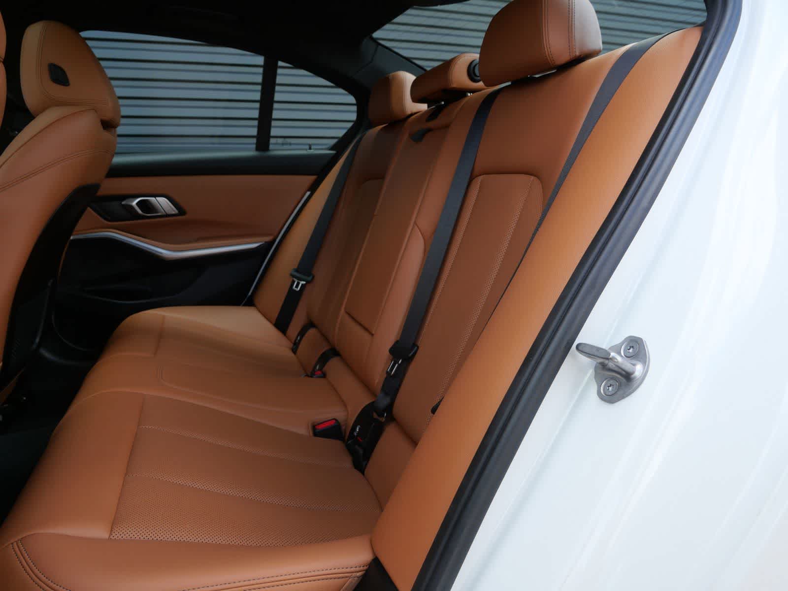 Thumbnail: 2023 BMW 3 Series - 11