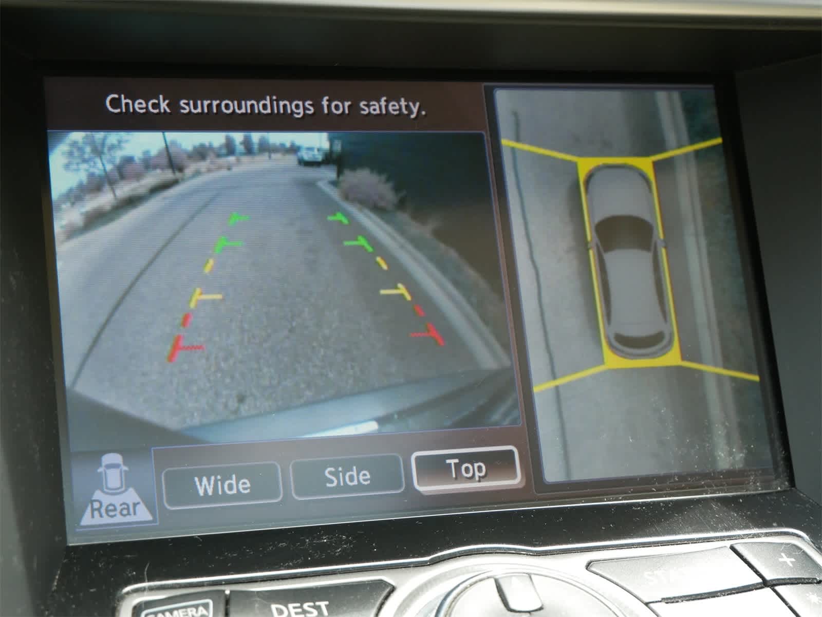 Thumbnail: 2010 INFINITI FX35 - 18