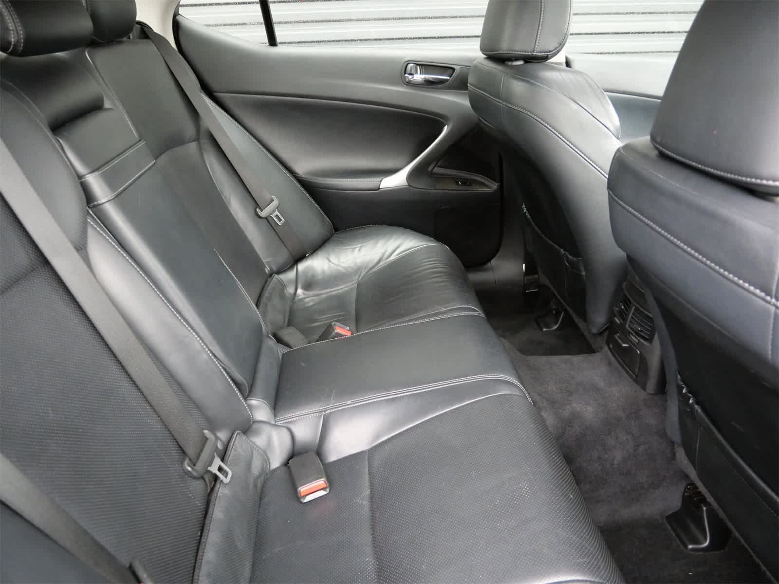 Thumbnail: 2012 Lexus IS - 28