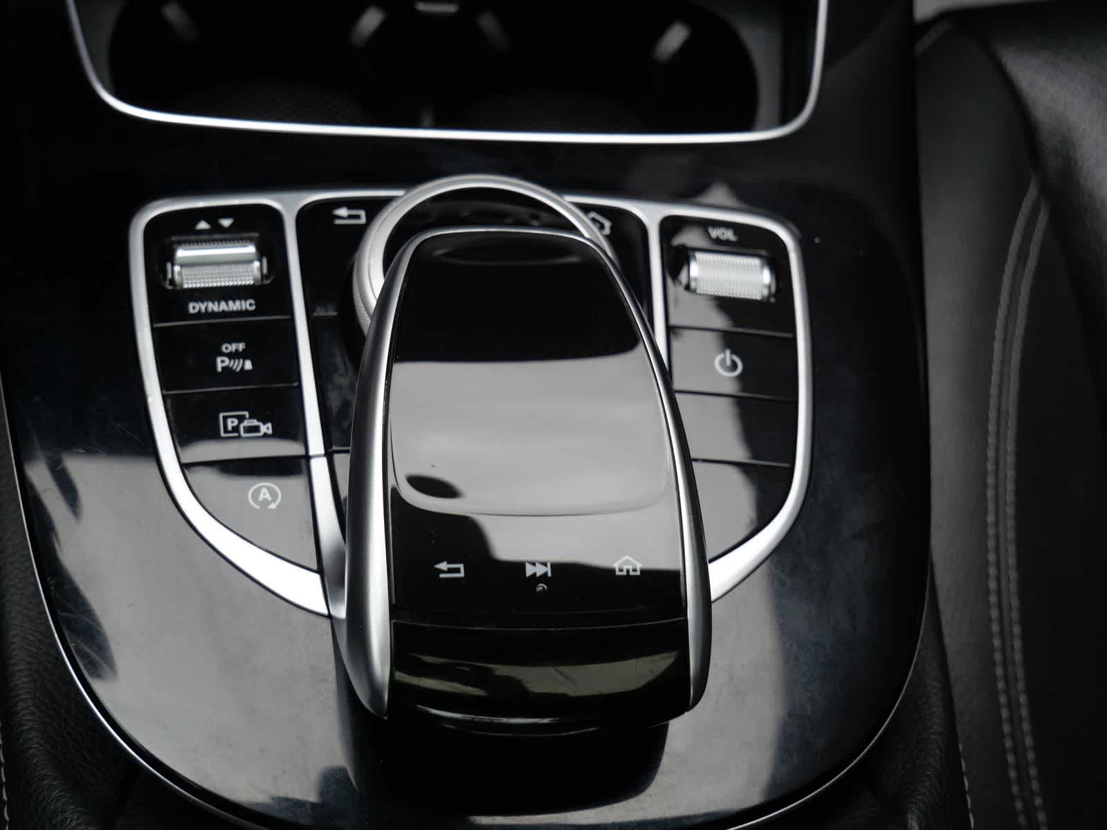 Thumbnail: 2017 Mercedes-Benz E-Class - 17