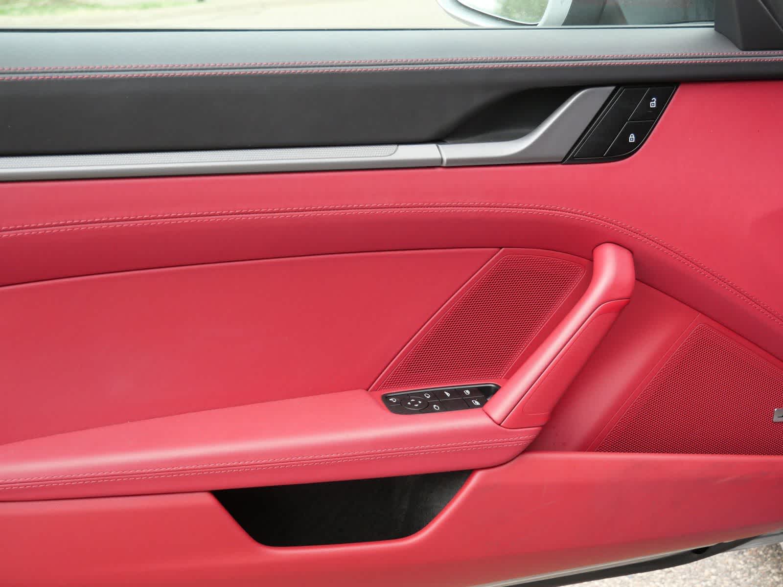 Thumbnail: 2023 Porsche 911 - 9