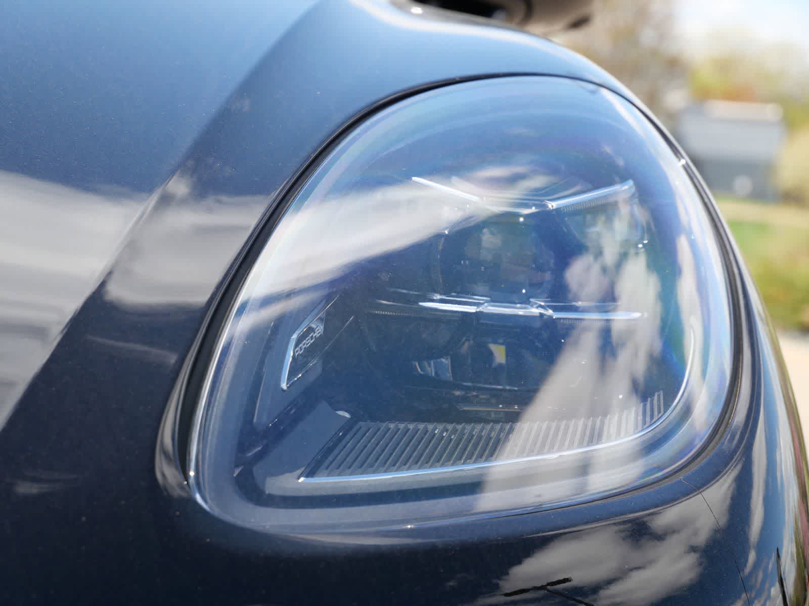 Thumbnail: 2026 Porsche Macan - 6