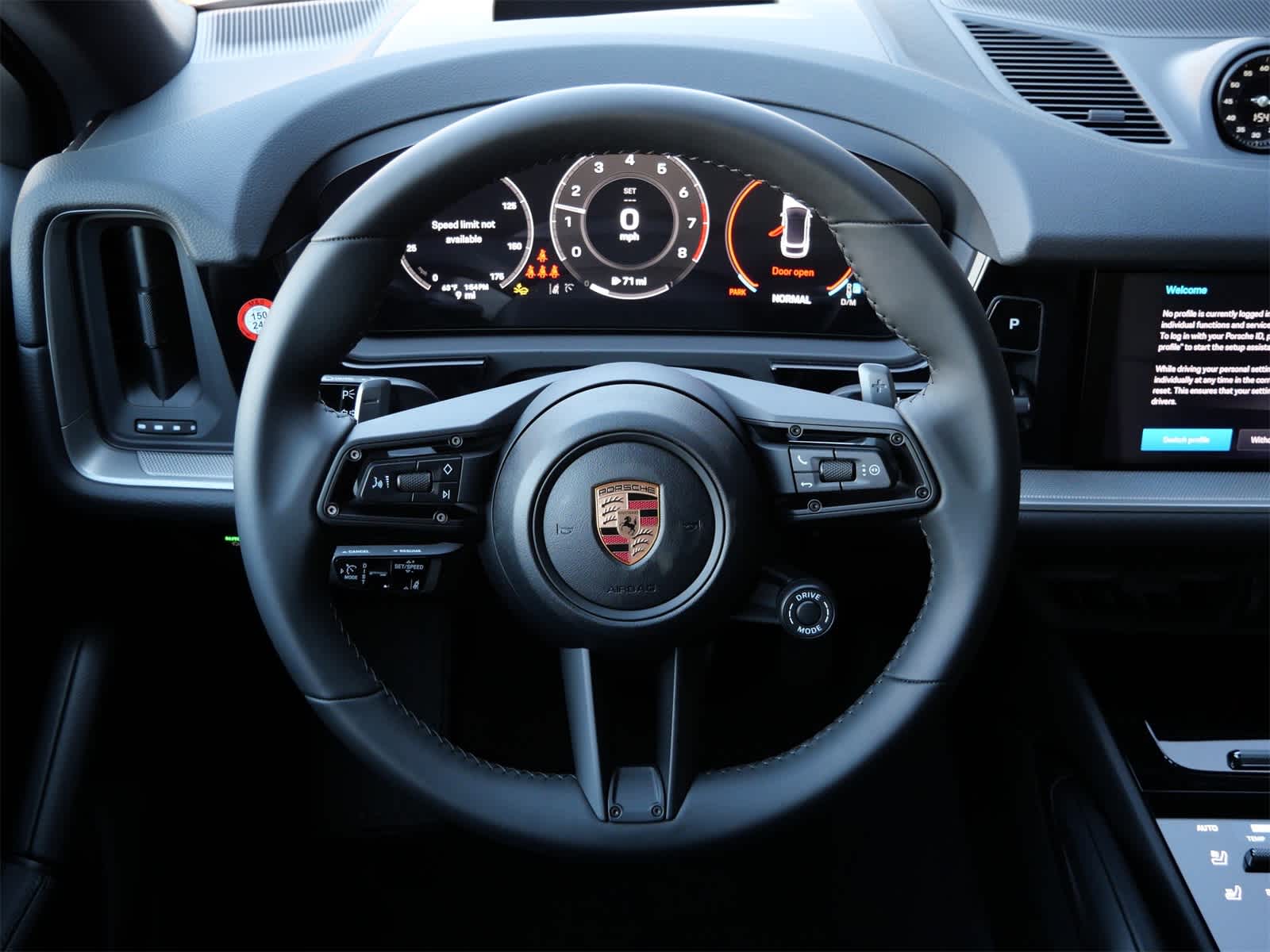 Thumbnail: 2026 Porsche Cayenne - 9