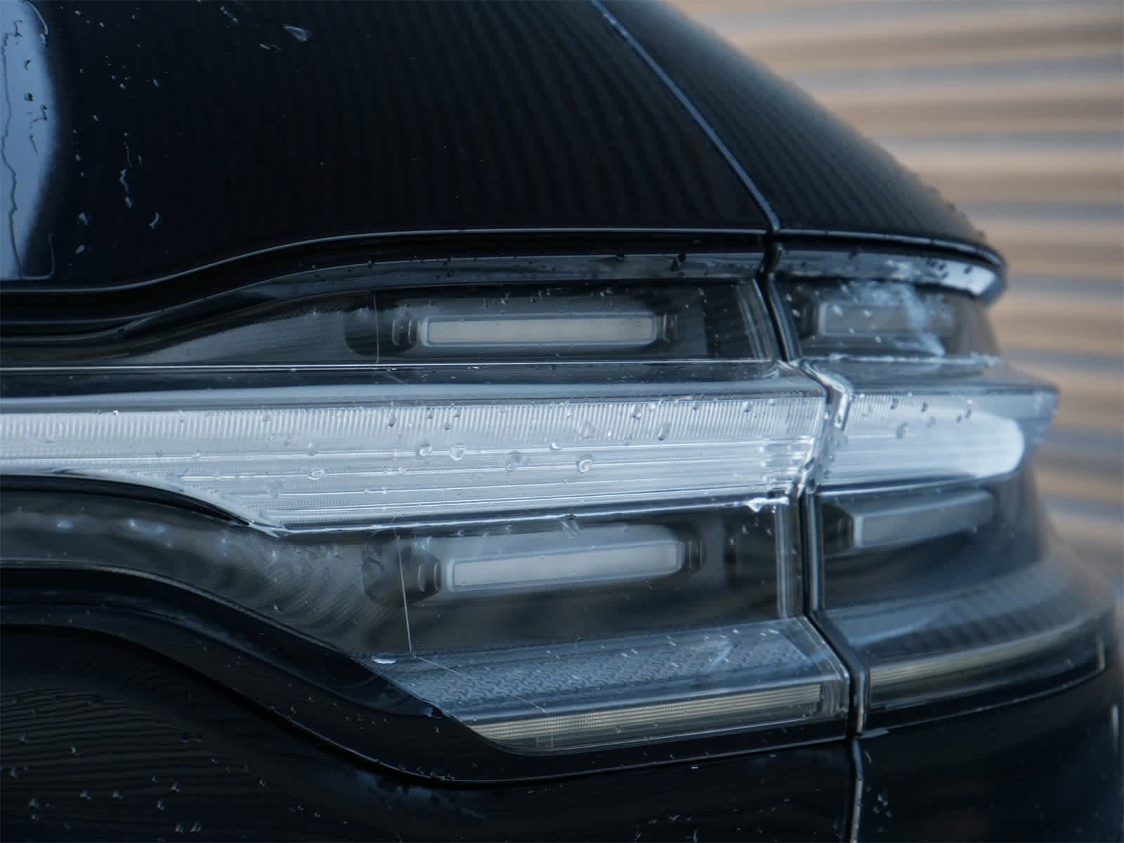 Thumbnail: 2024 Porsche Macan - 8