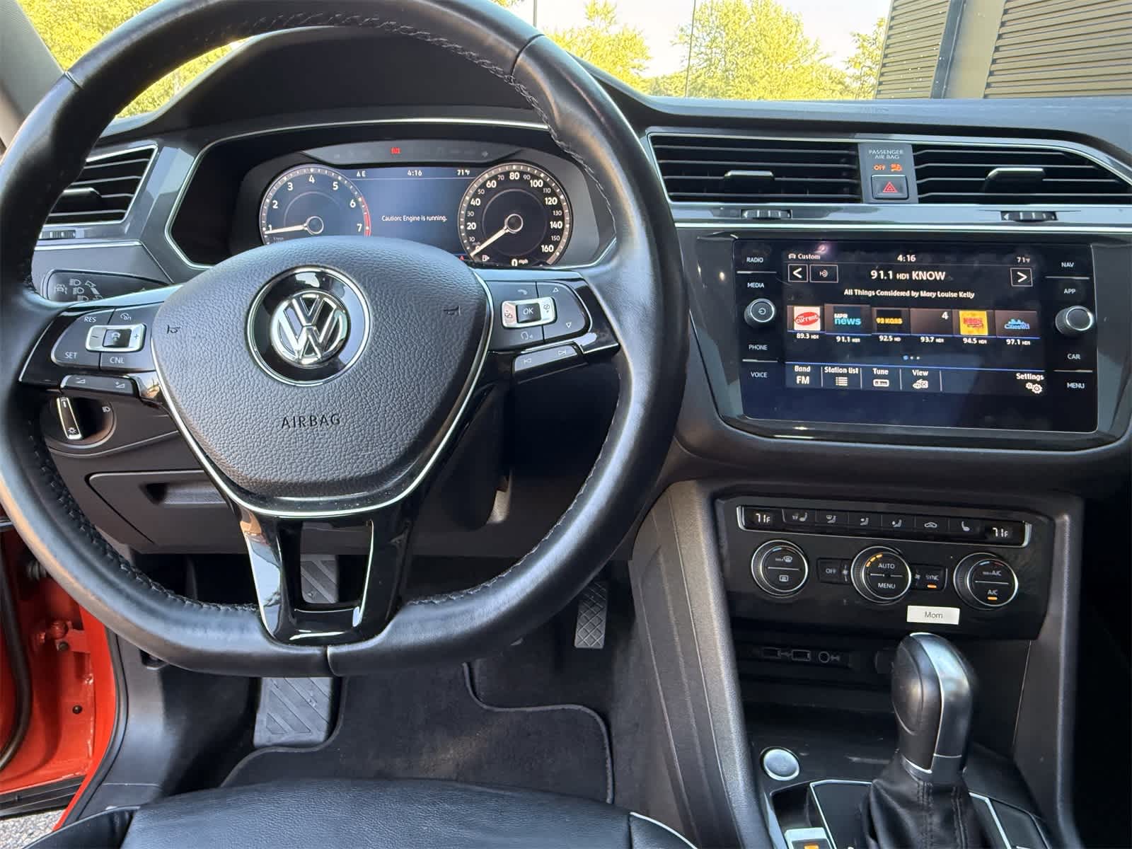 Thumbnail: 2018 Volkswagen Tiguan - 2