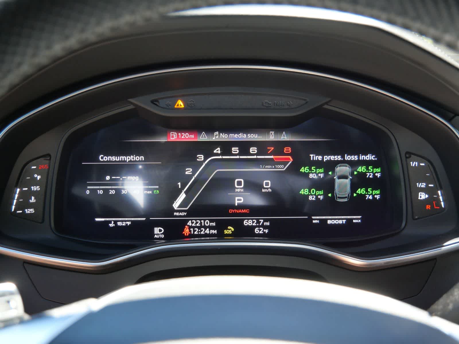 Thumbnail: 2021 Audi RS 6 - 19