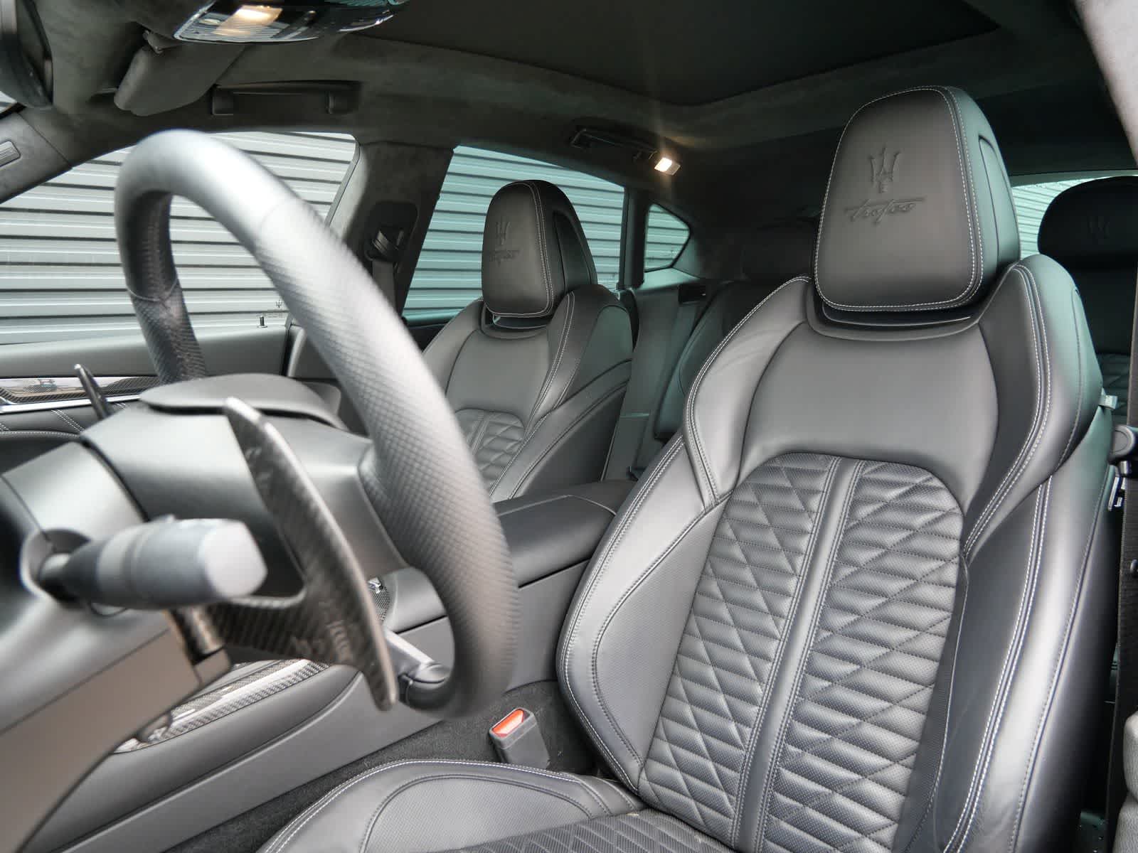 Thumbnail: 2022 Maserati Levante - 5