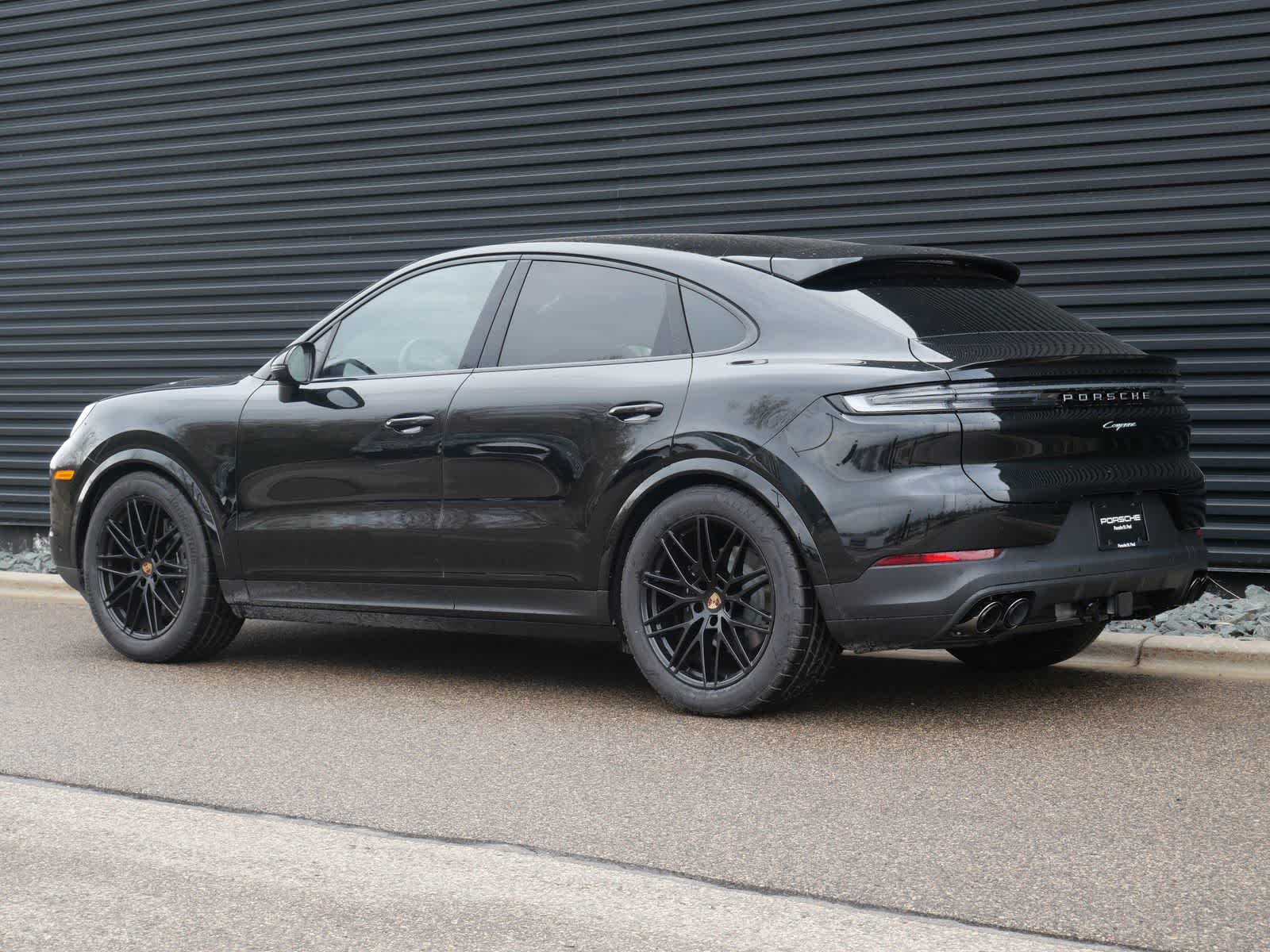 Thumbnail: 2026 Porsche Cayenne - 3