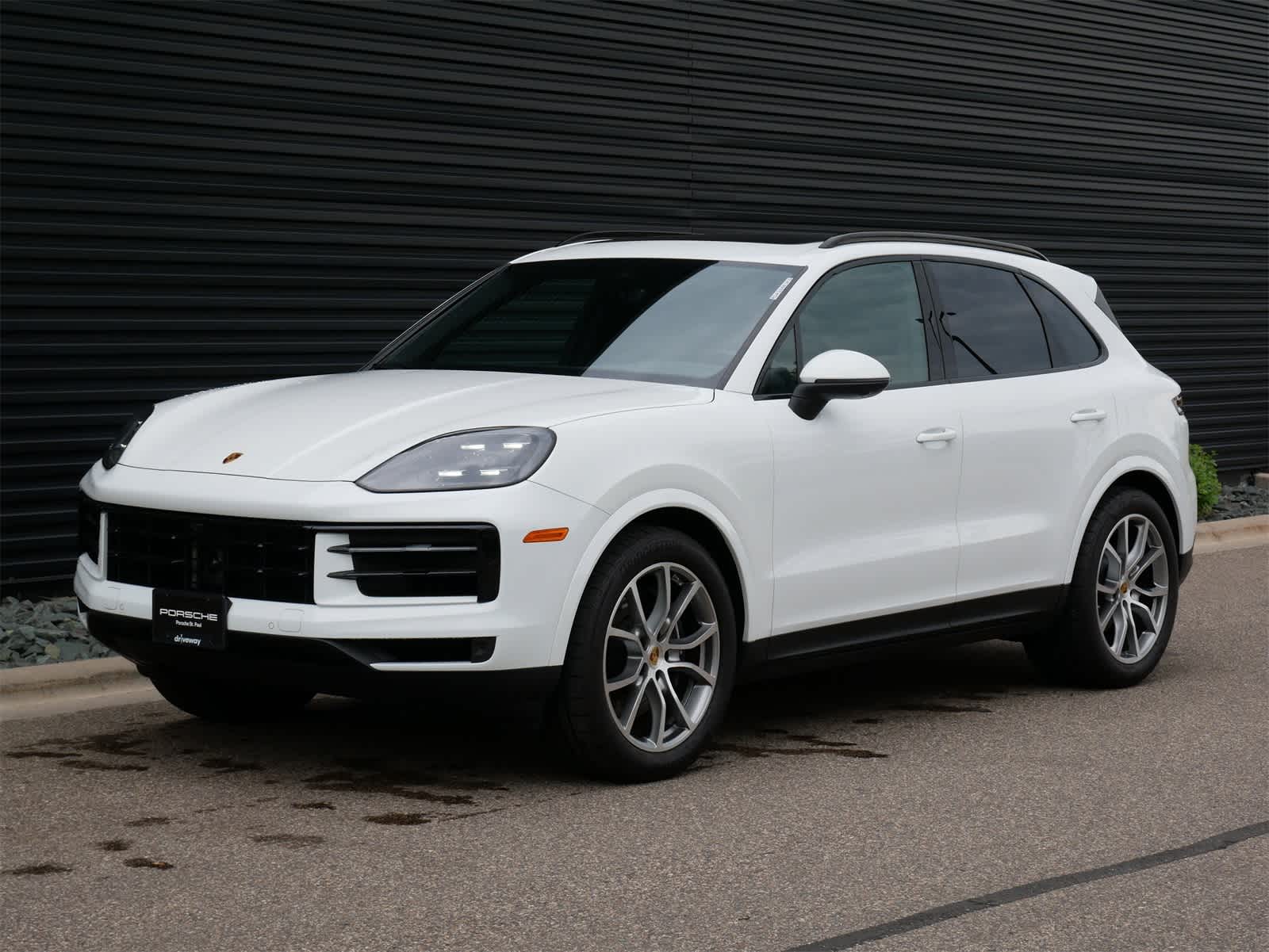 2024 Porsche Cayenne Base -
                  Saint Paul, MN