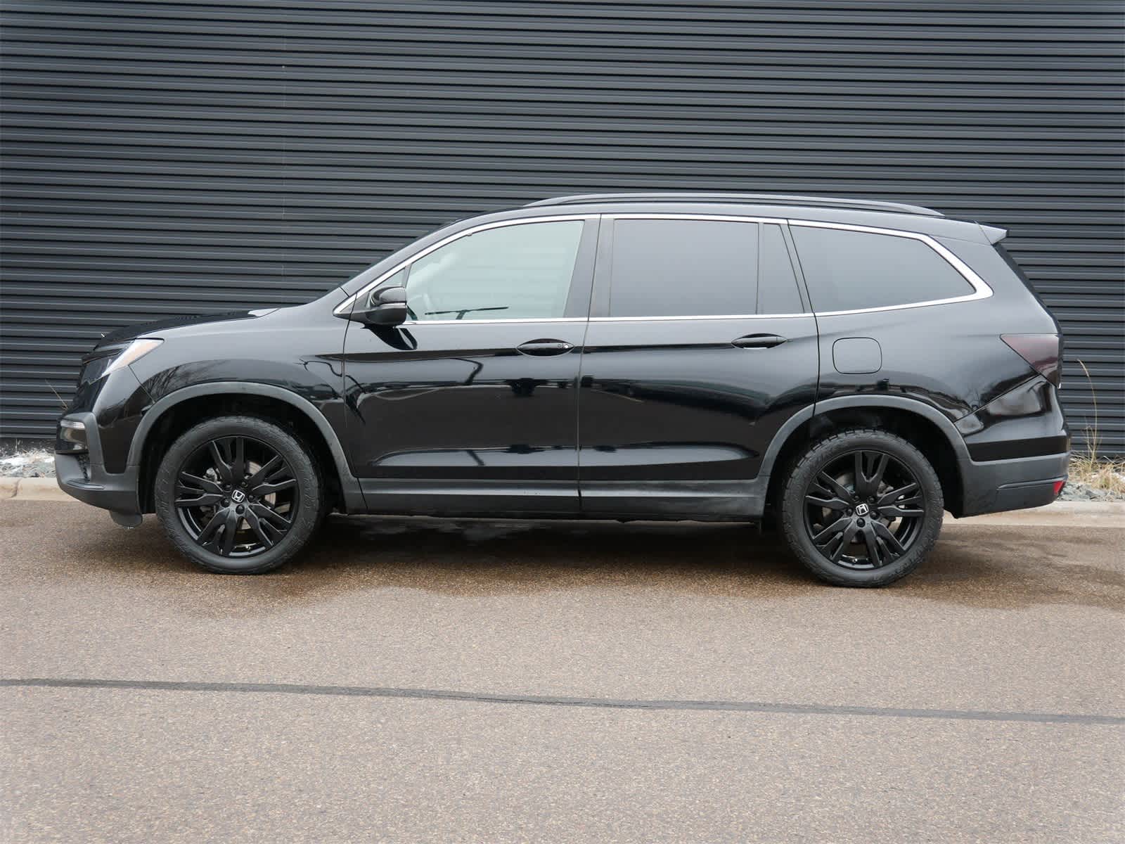 Thumbnail: 2022 Honda Pilot - 2