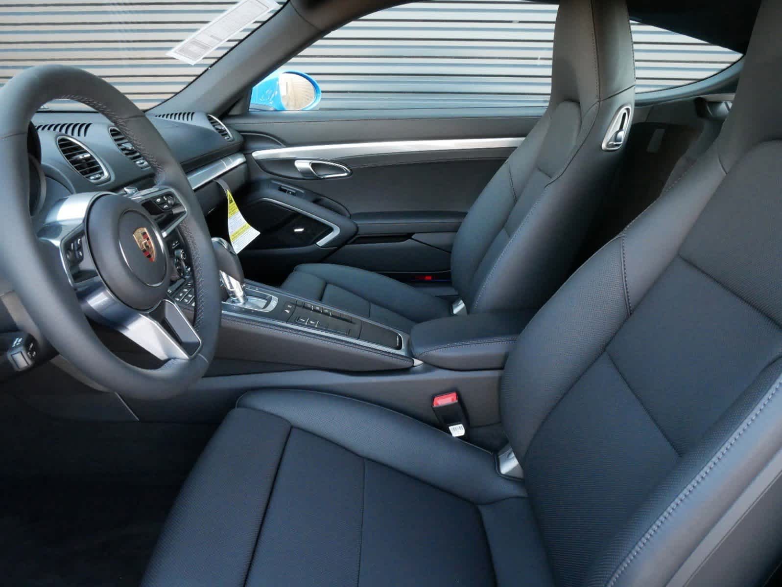 Thumbnail: 2025 Porsche 718 Cayman - 5