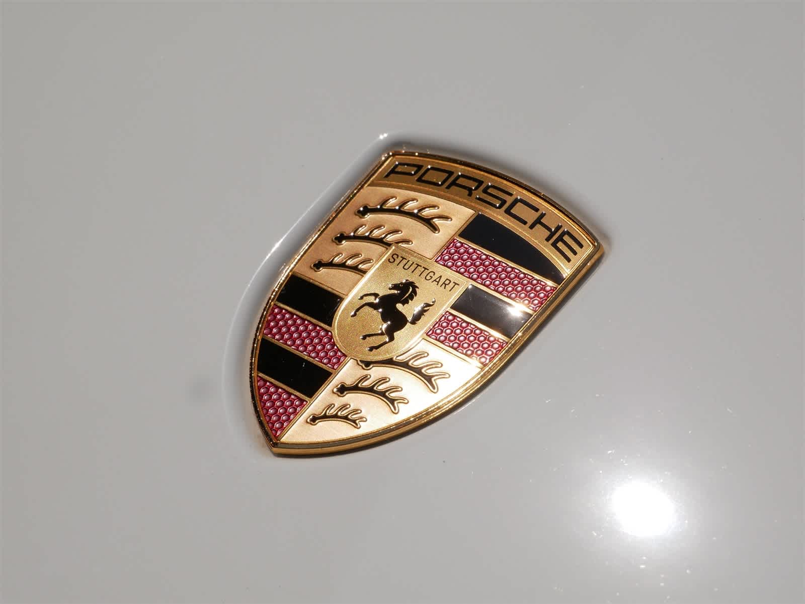 Thumbnail: 2025 Porsche Taycan - 22