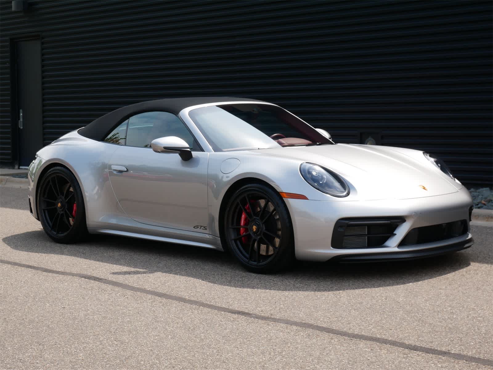 Thumbnail: 2023 Porsche 911 - 26