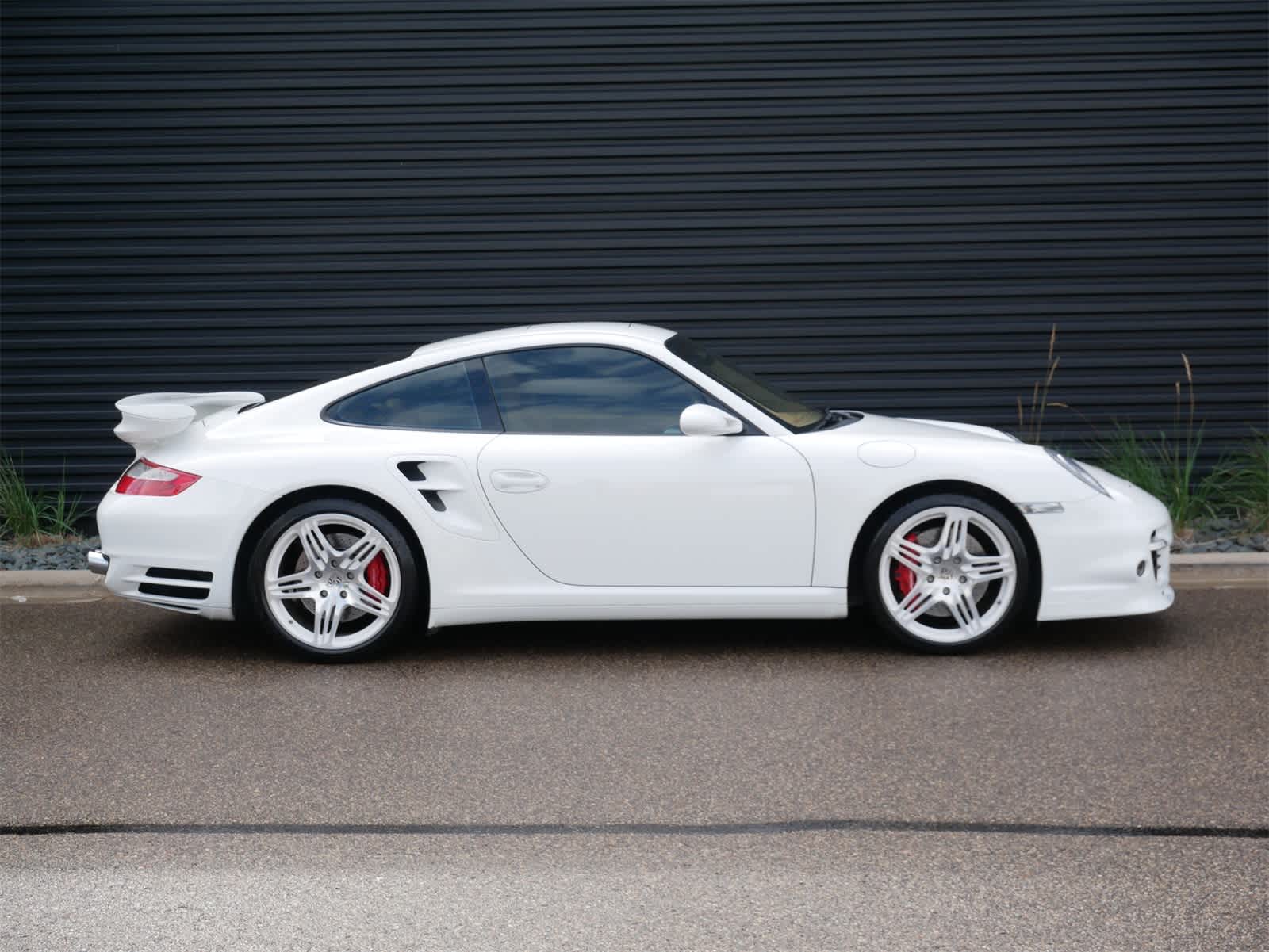 Thumbnail: 2008 Porsche 911 - 25