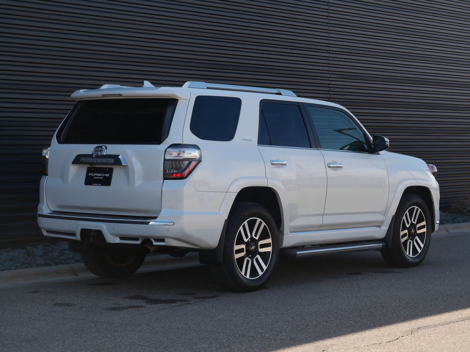 Thumbnail: 2018 Toyota 4Runner - 26