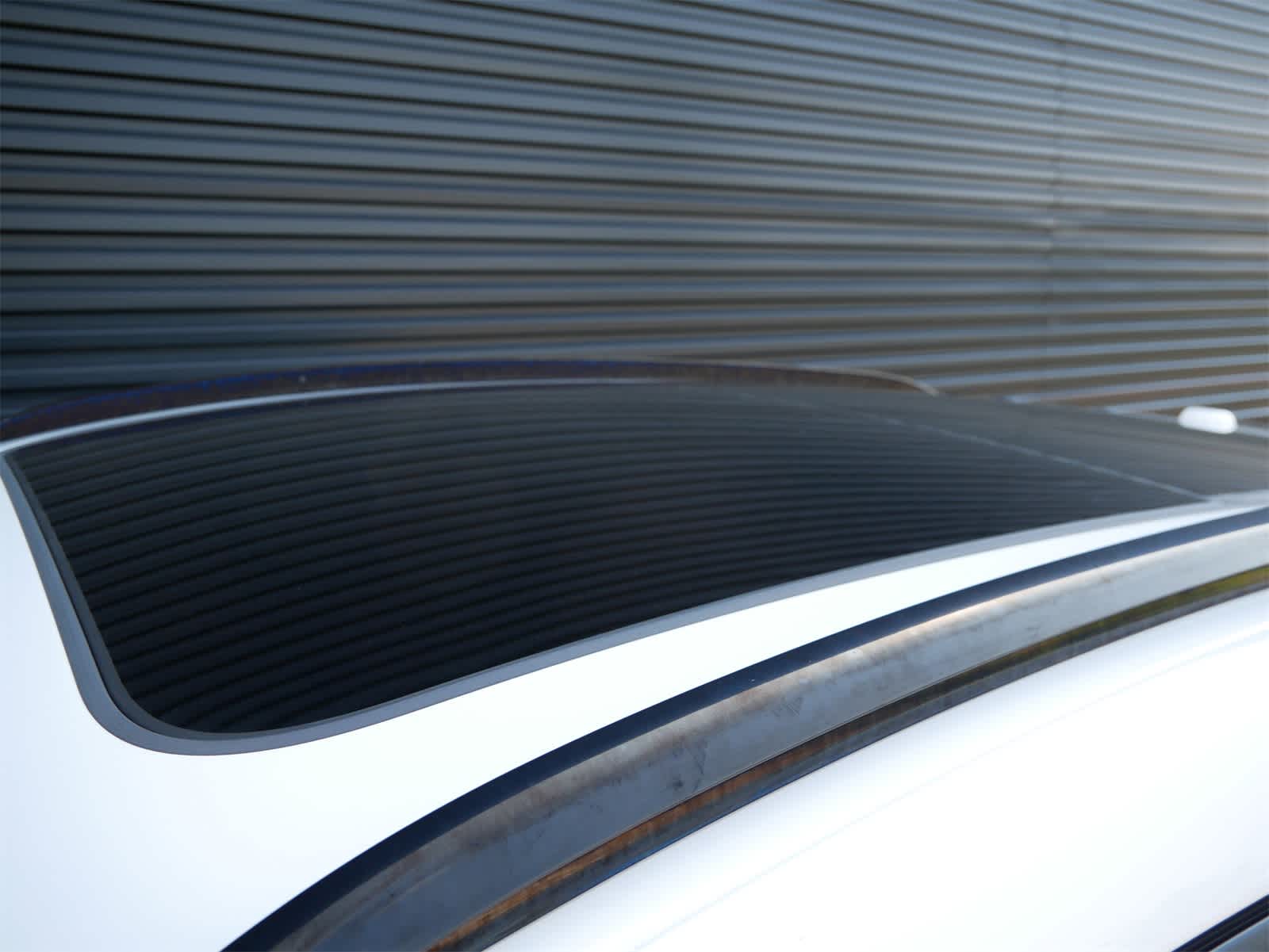 Thumbnail: 2023 Porsche Macan - 23