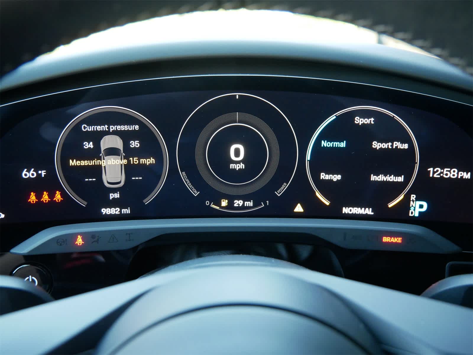 Thumbnail: 2023 Porsche Taycan - 15