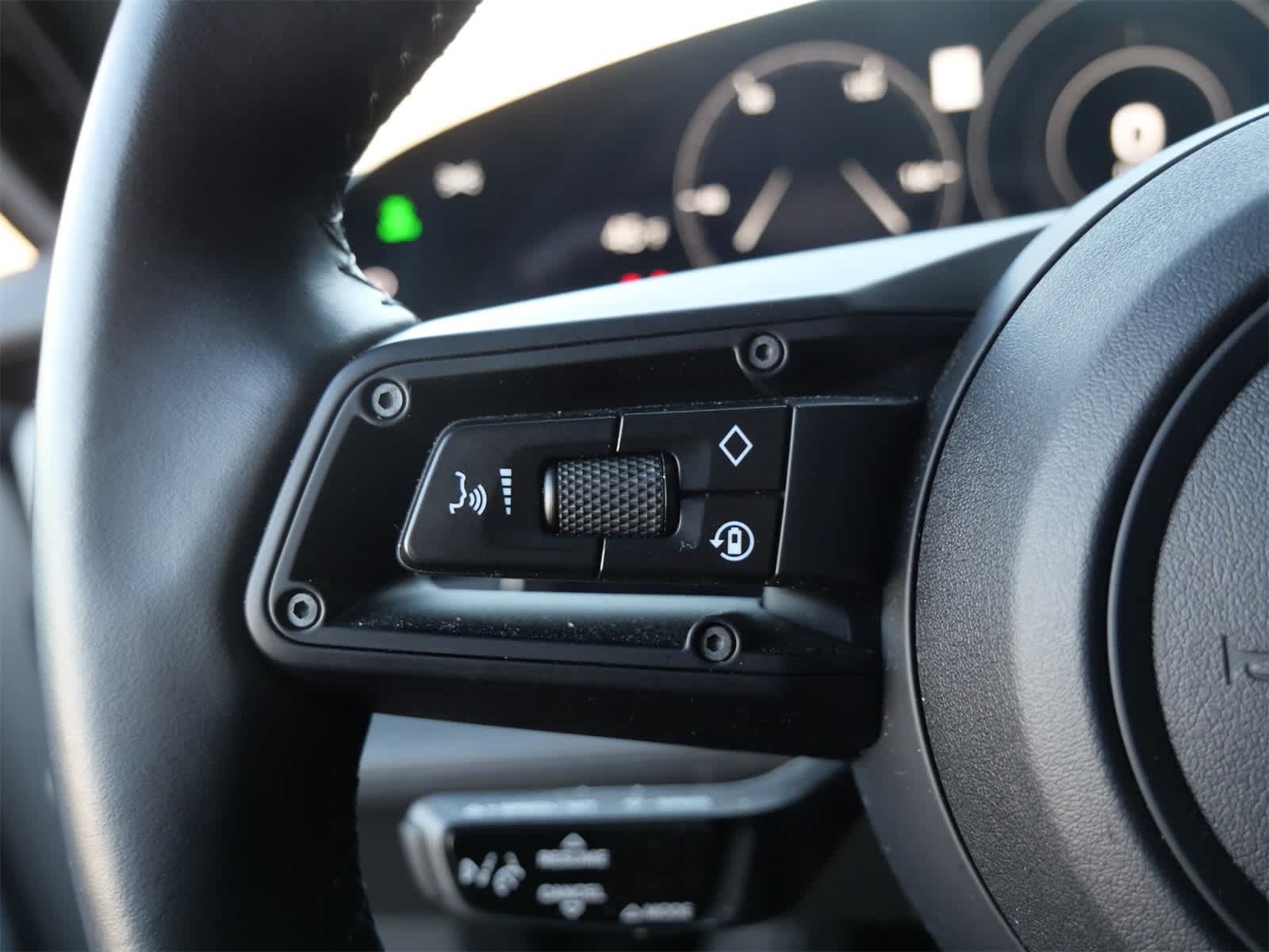 Thumbnail: 2024 Porsche Taycan - 21