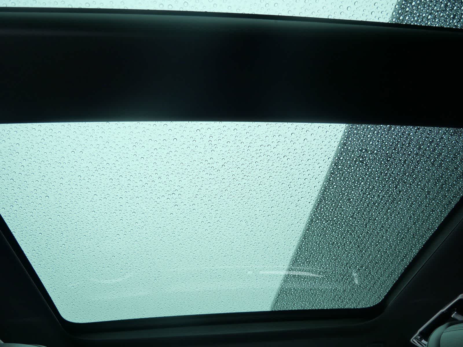 Thumbnail: 2025 Land Rover Range Rover - 11