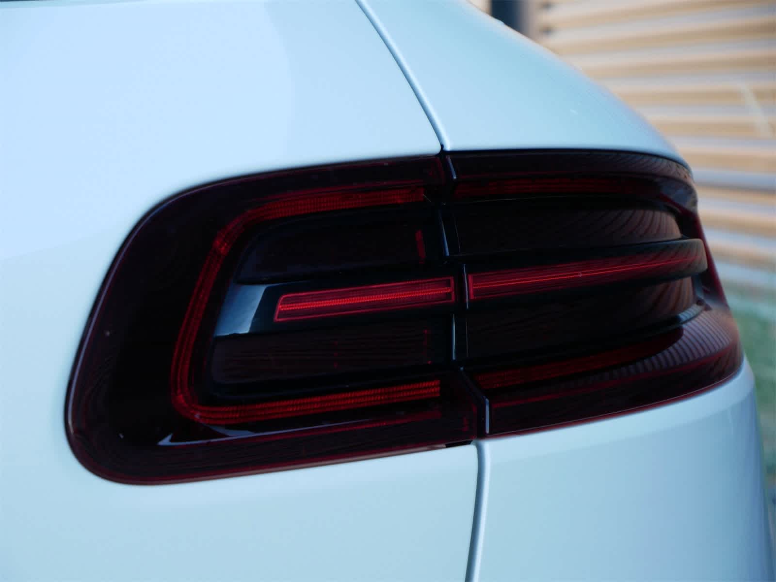 Thumbnail: 2018 Porsche Macan - 8