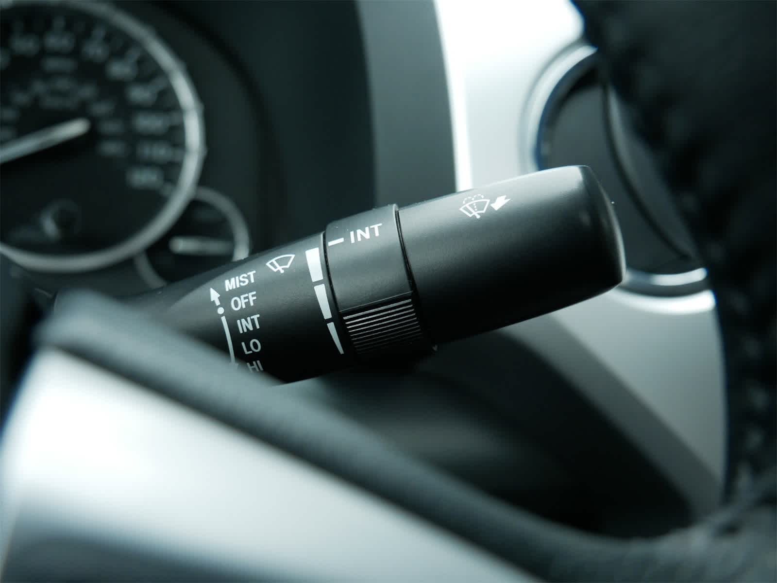 Thumbnail: 2017 Toyota Tundra - 23