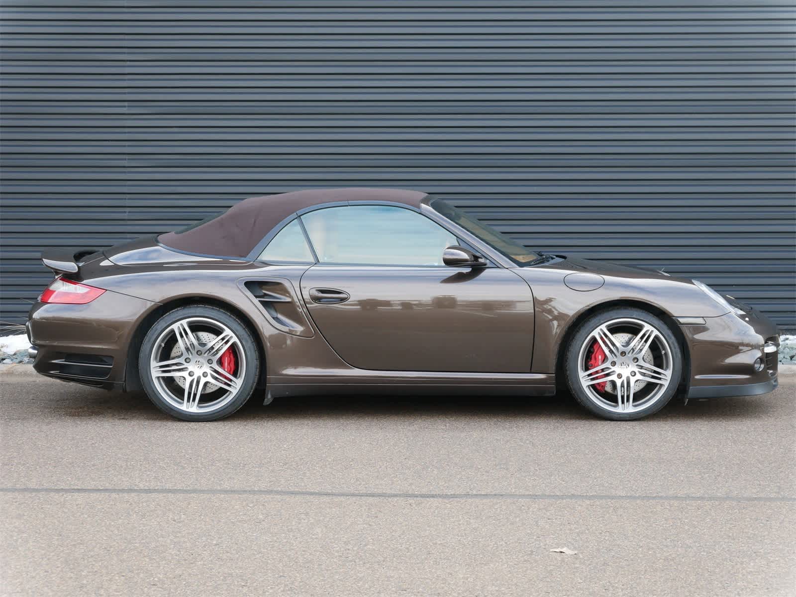 Thumbnail: 2009 Porsche 911 - 25