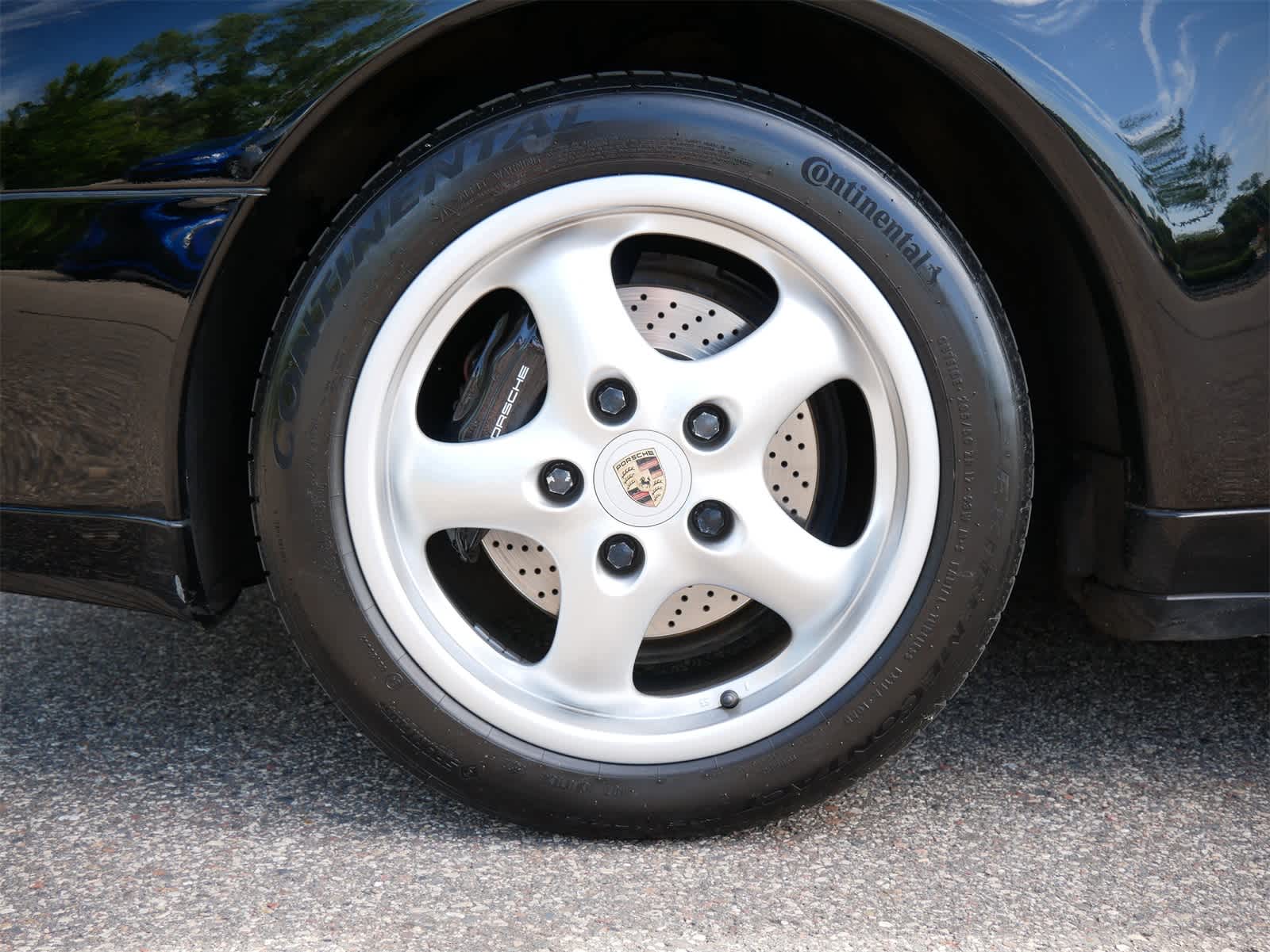 Thumbnail: 1996 Porsche 911 - 23