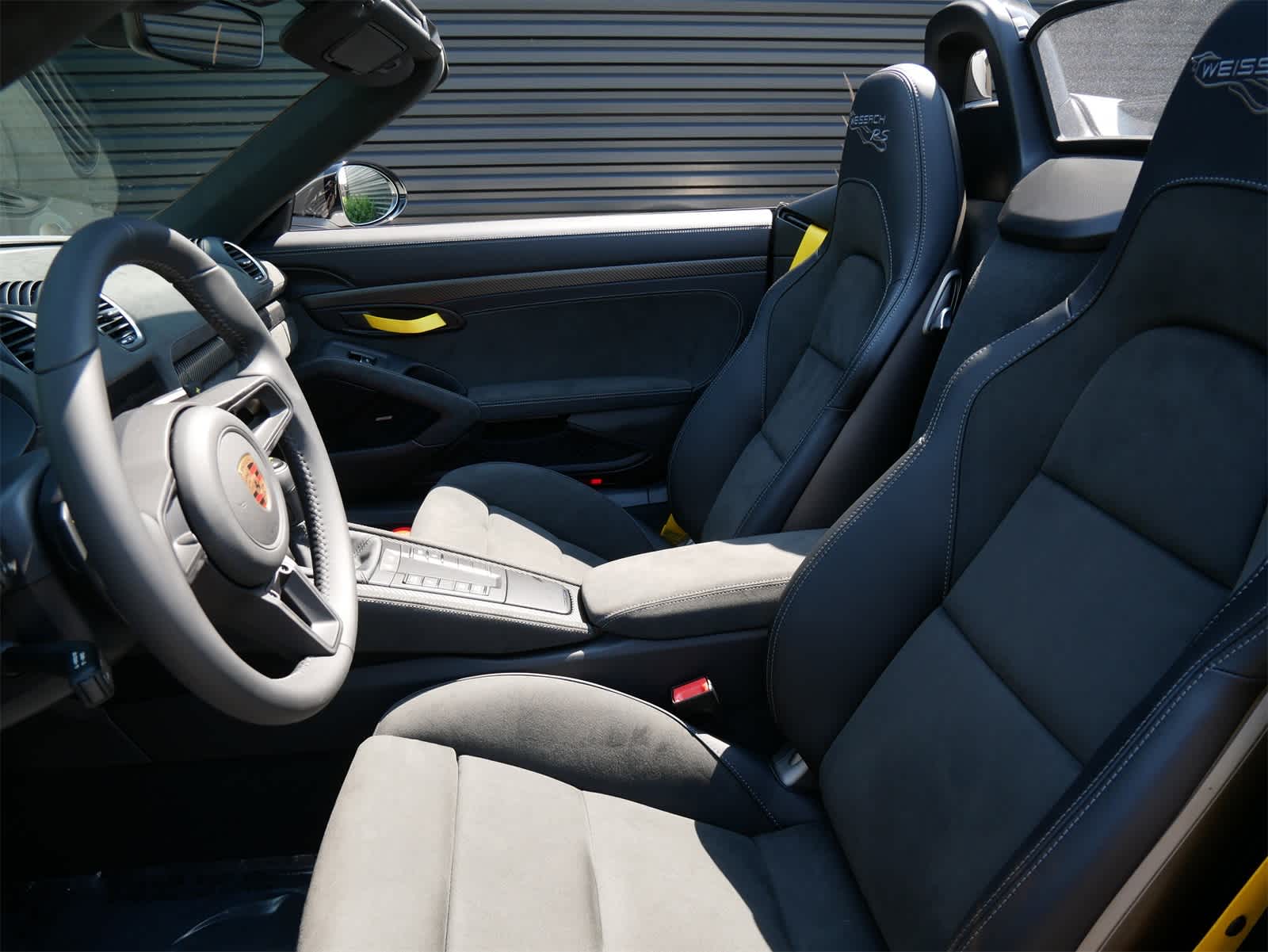 Thumbnail: 2025 Porsche  - 5