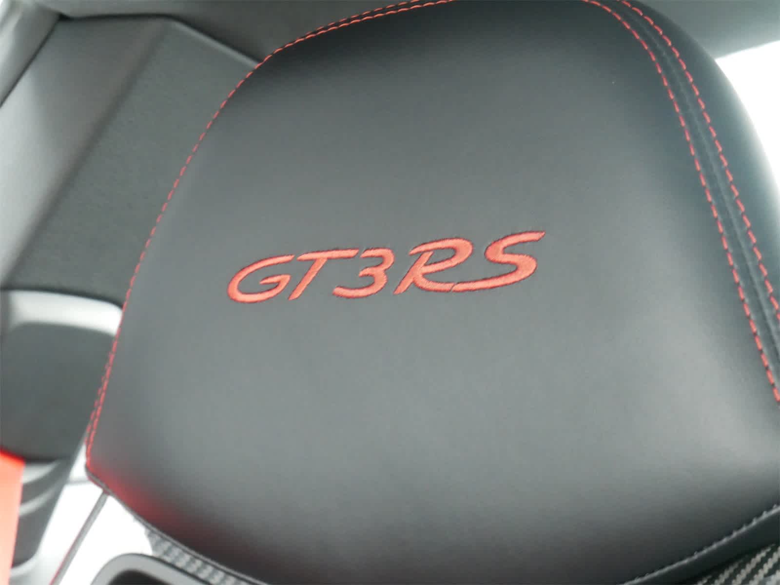 Thumbnail: 2016 Porsche 911 - 22