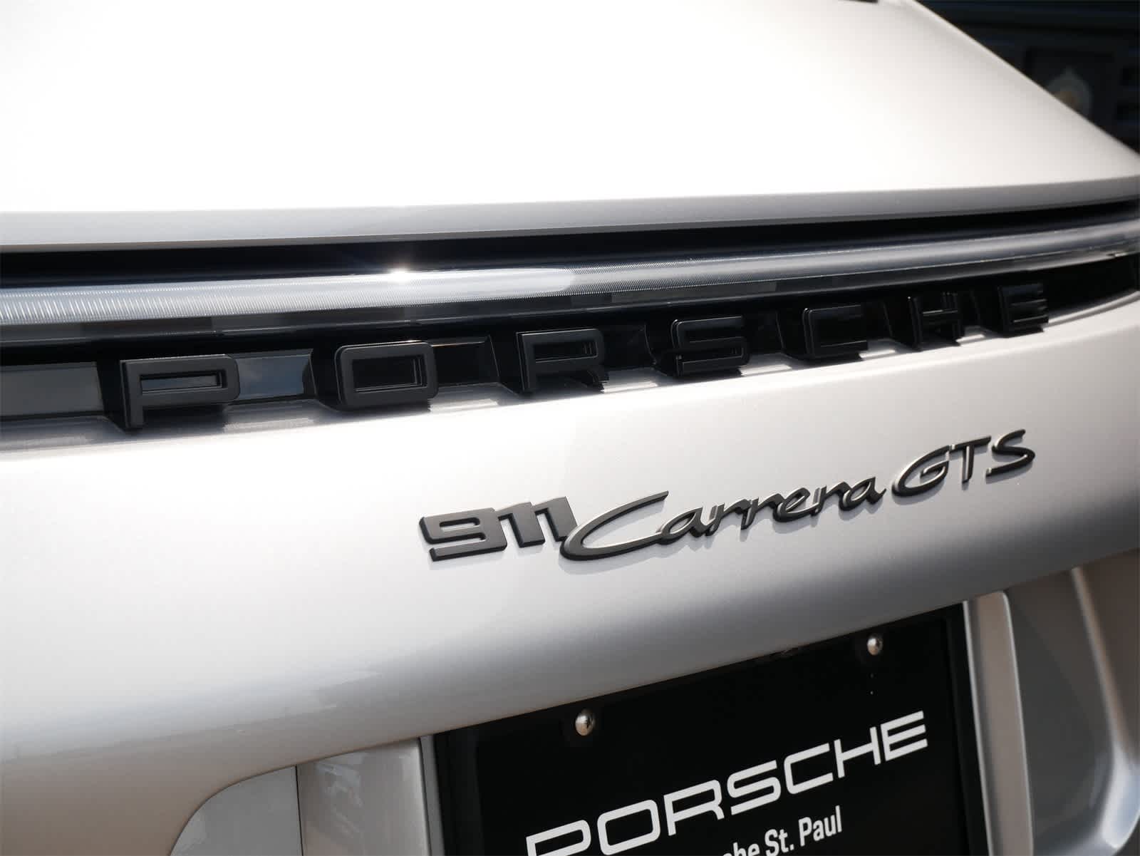 Thumbnail: 2023 Porsche 911 - 23