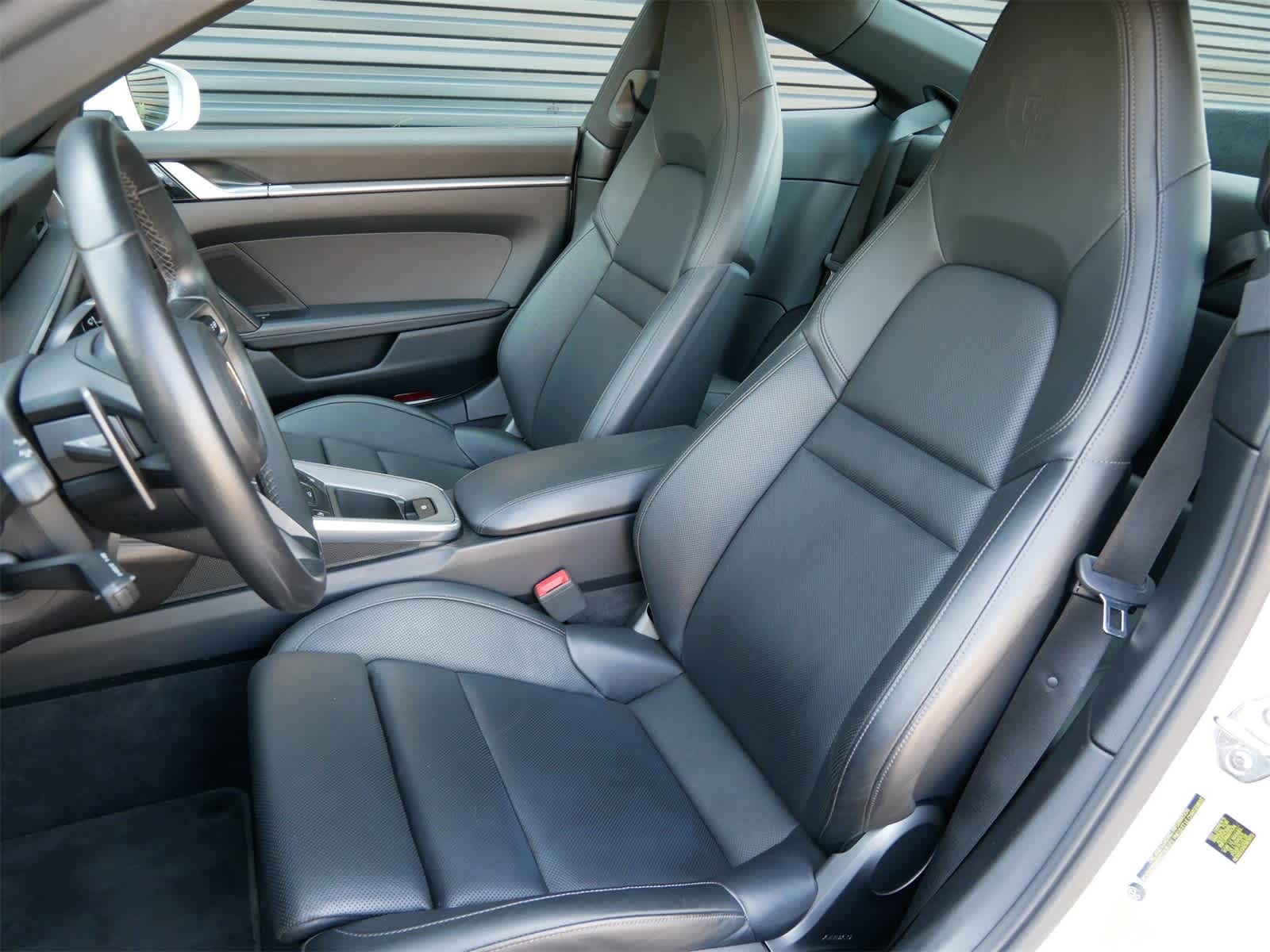 Thumbnail: 2020 Porsche 911 - 6