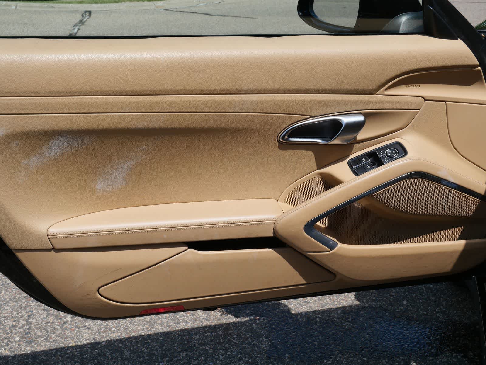 Thumbnail: 2014 Porsche 911 - 9