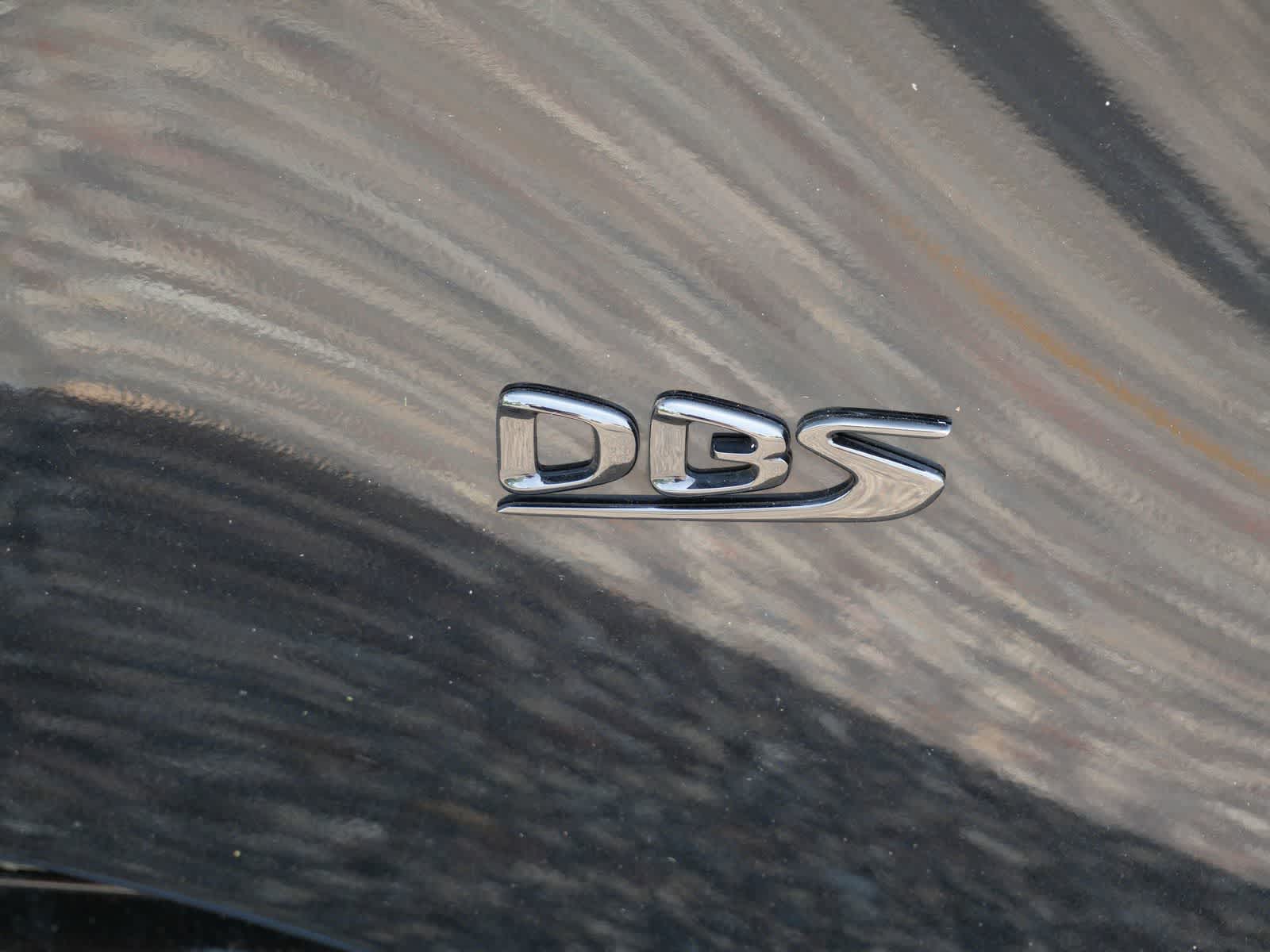 Thumbnail: 2023 Aston Martin DBS - 28