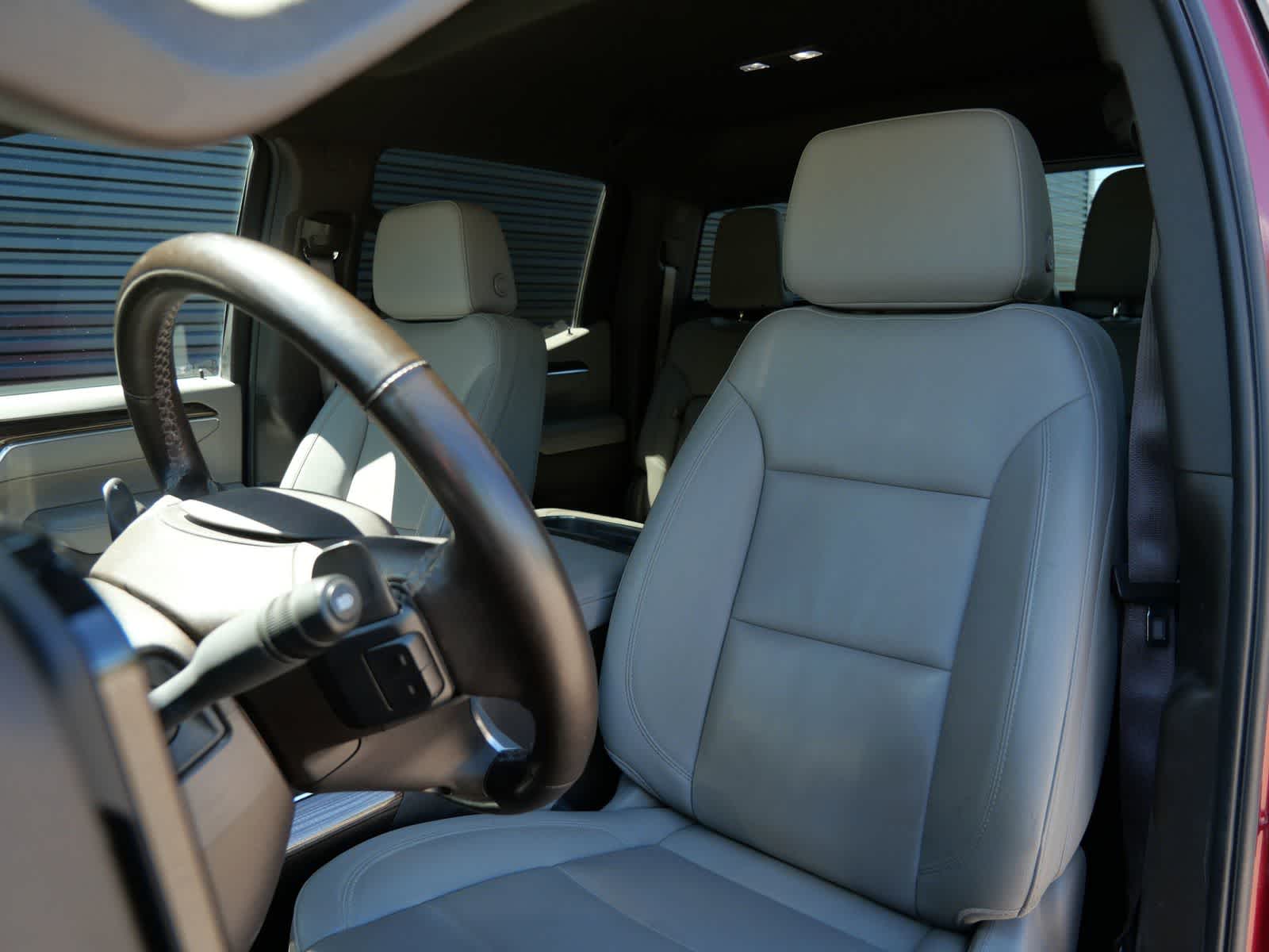 Thumbnail: 2025 Chevrolet Silverado 1500 - 4