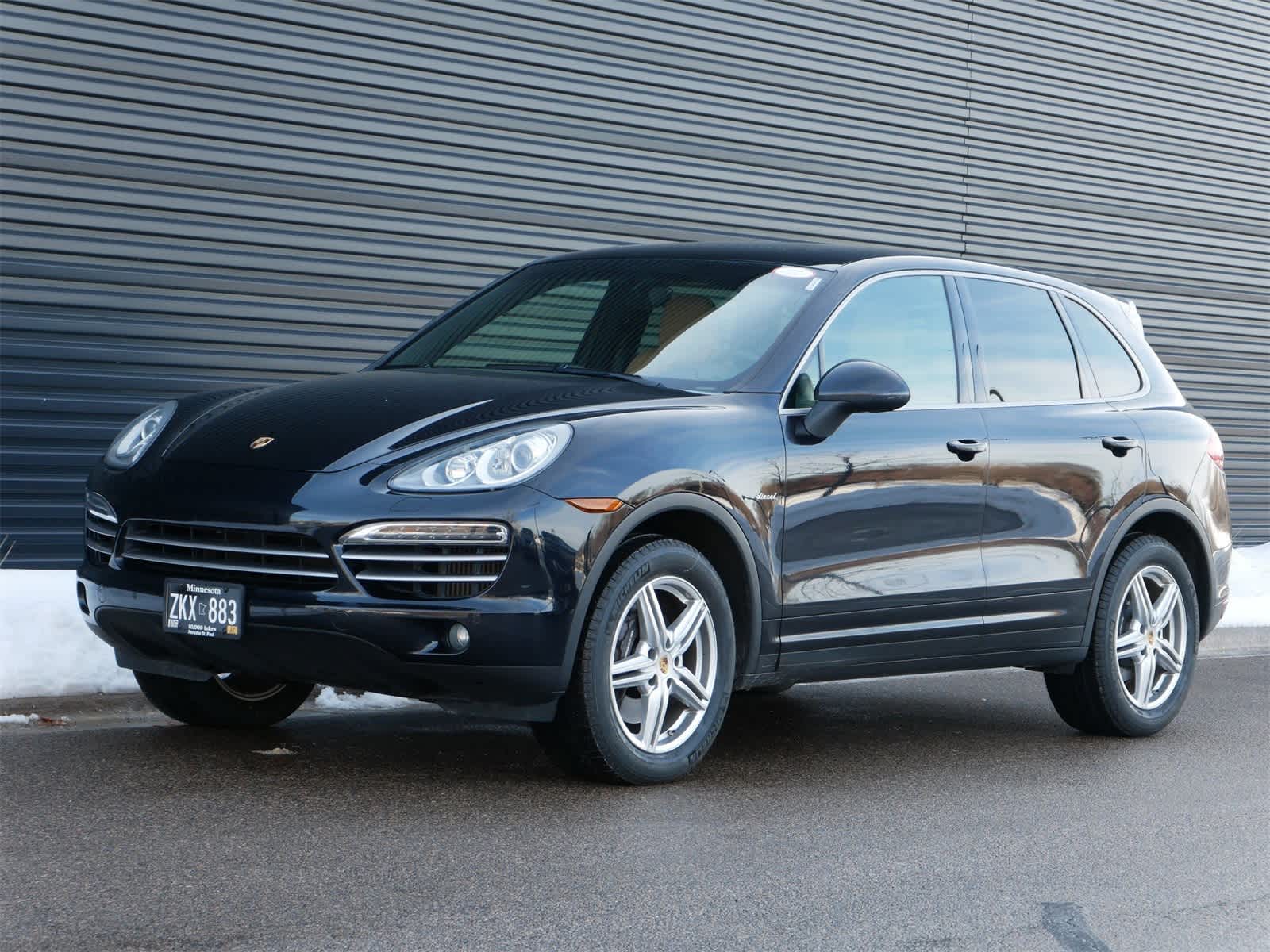 2014 Porsche Cayenne S -
                  Saint Paul, MN