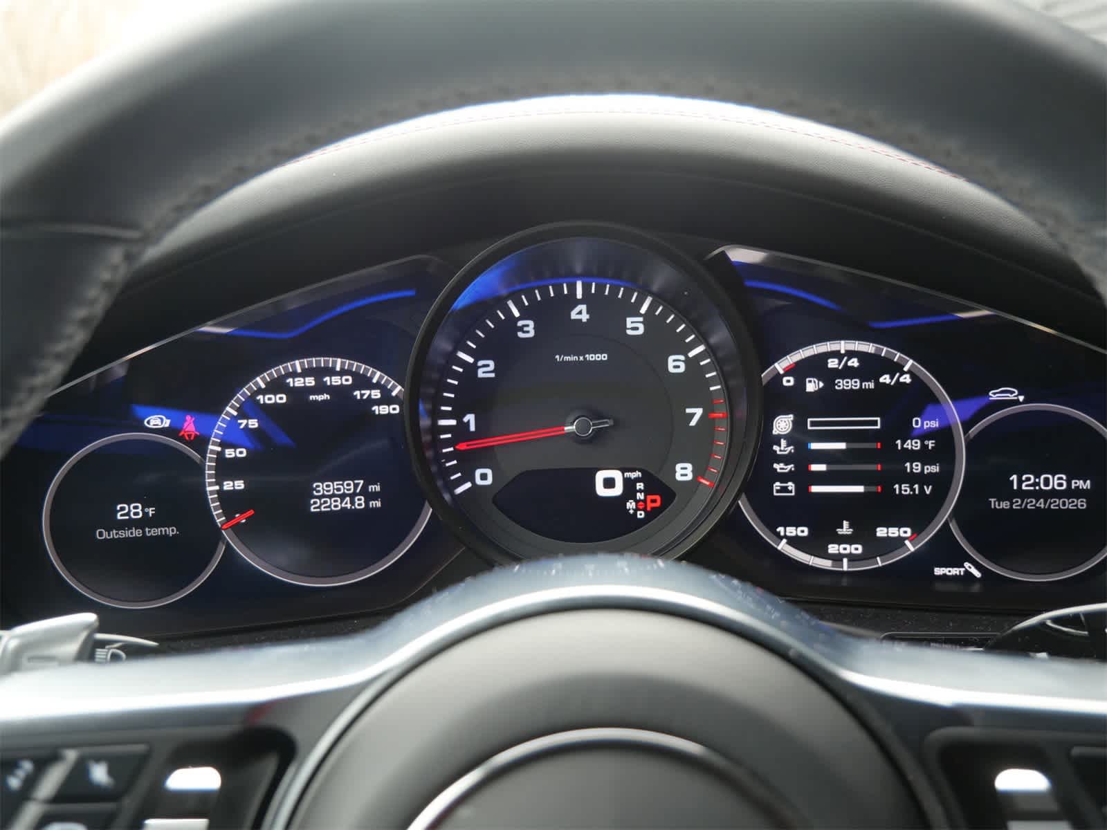 Thumbnail: 2019 Porsche Panamera - 23