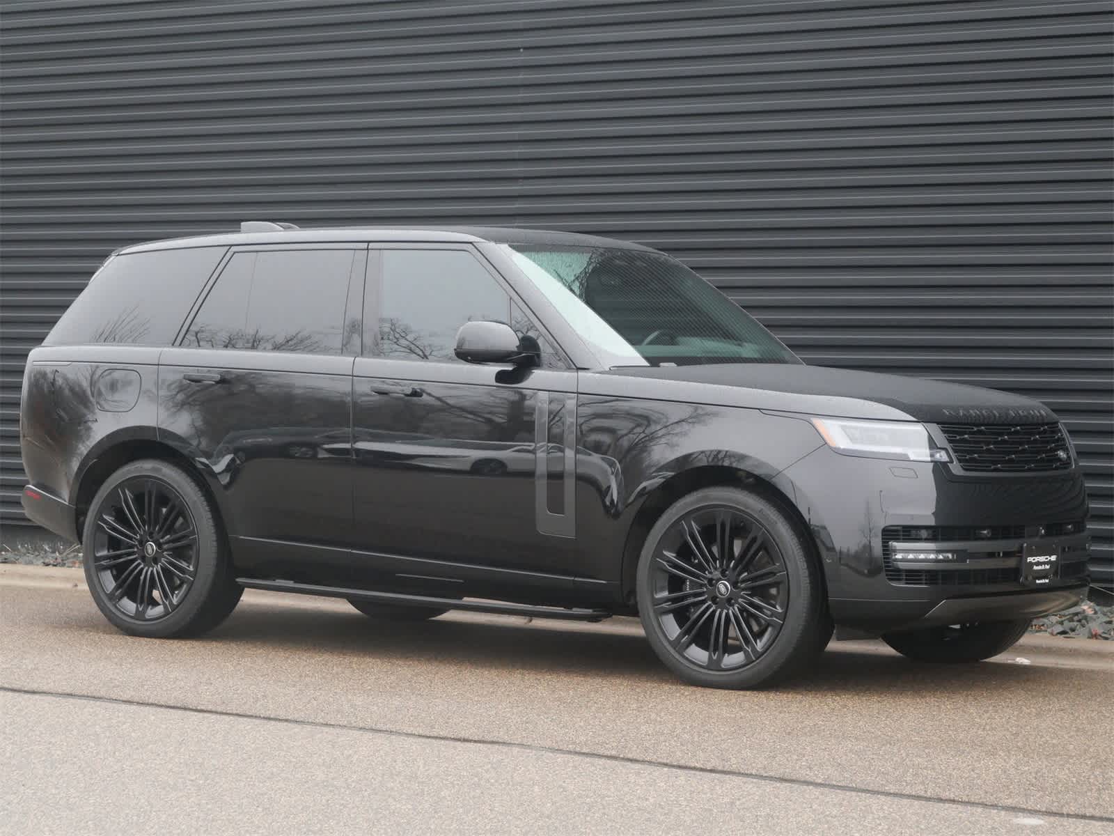 Thumbnail: 2025 Land Rover Range Rover - 26