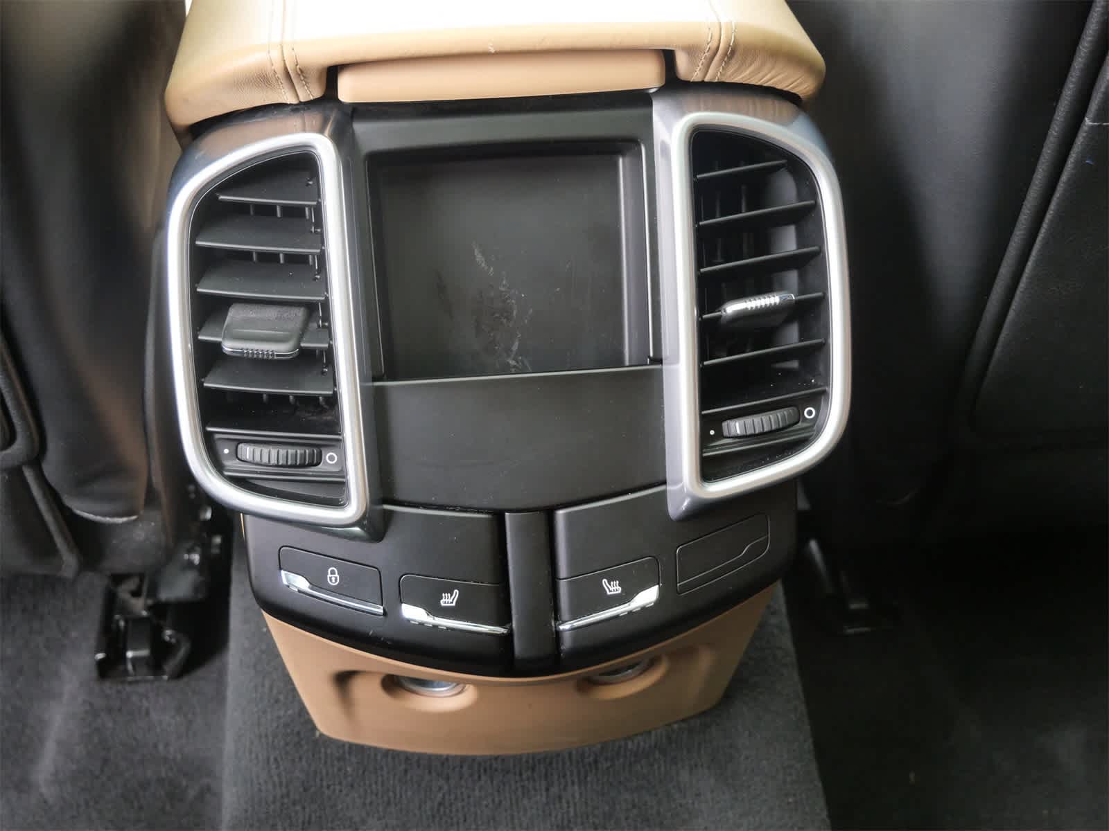 Thumbnail: 2014 Porsche Cayenne - 13