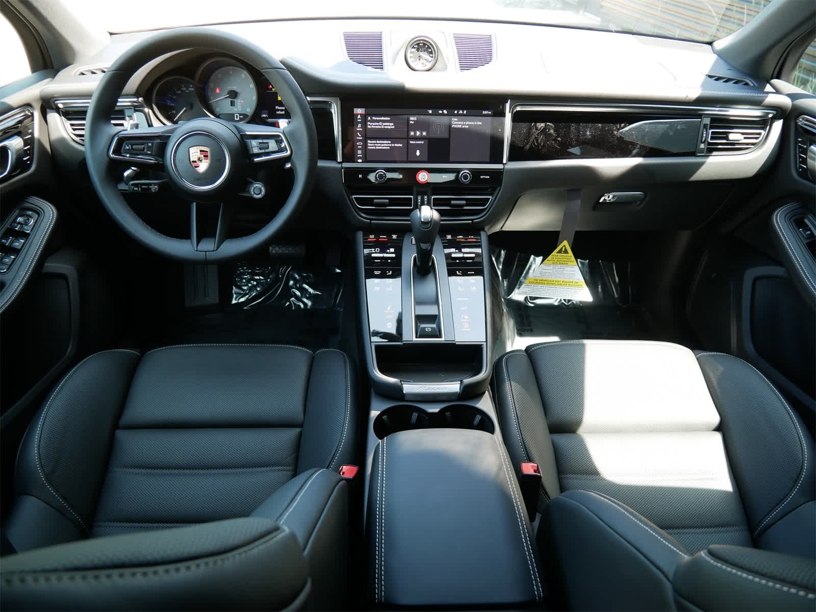 Thumbnail: 2025 Porsche Macan - 8