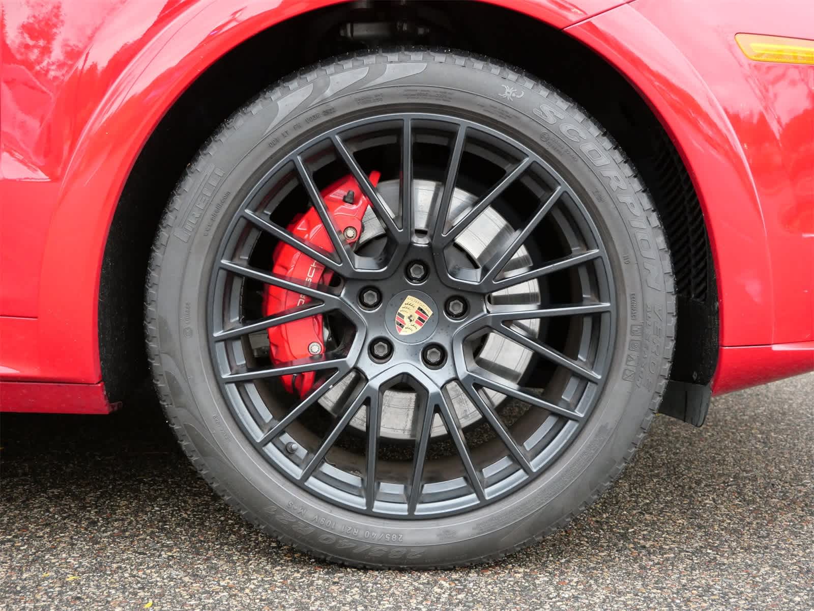 Thumbnail: 2023 Porsche Cayenne - 21