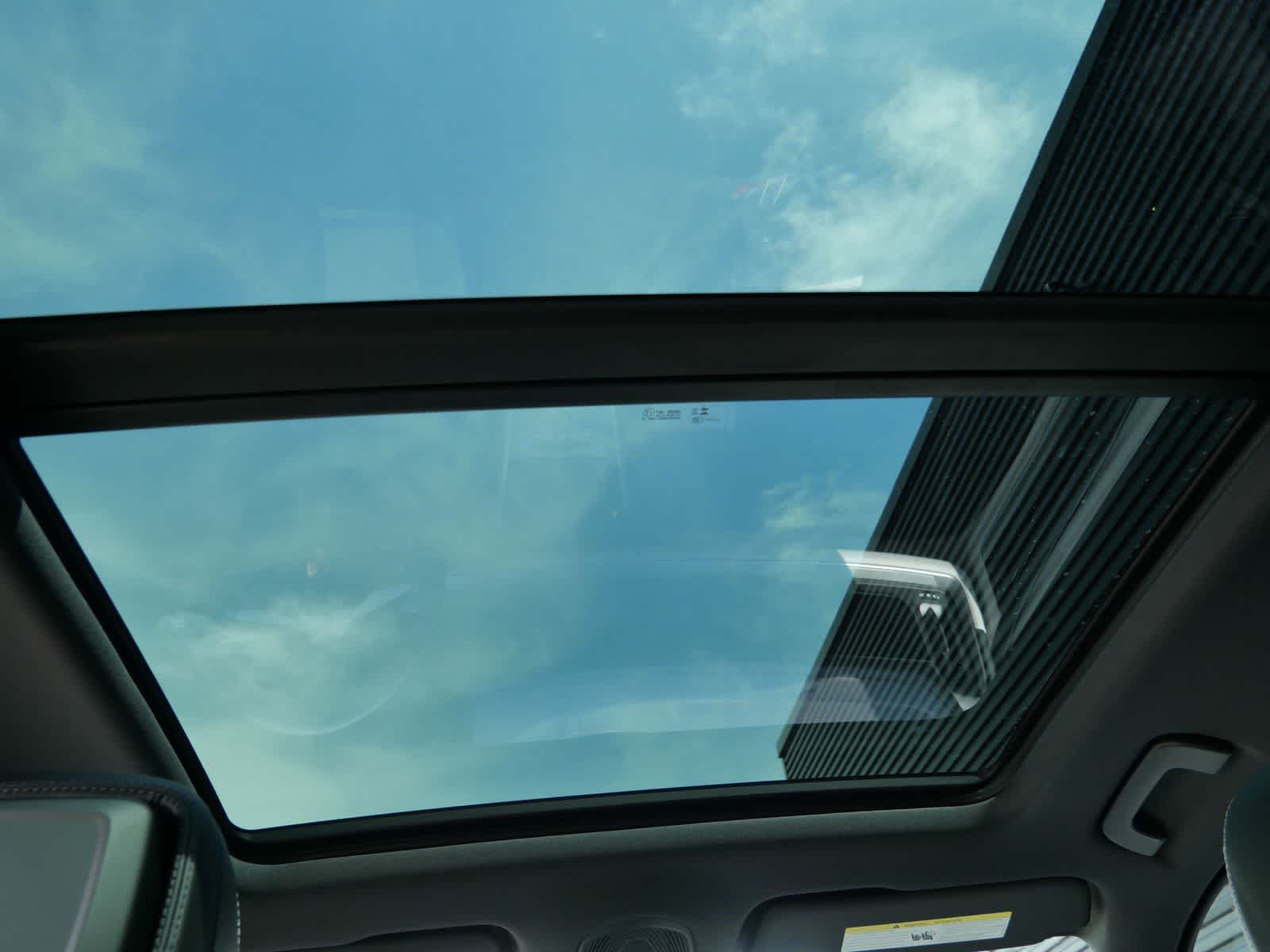 Thumbnail: 2026 Porsche Cayenne - 14