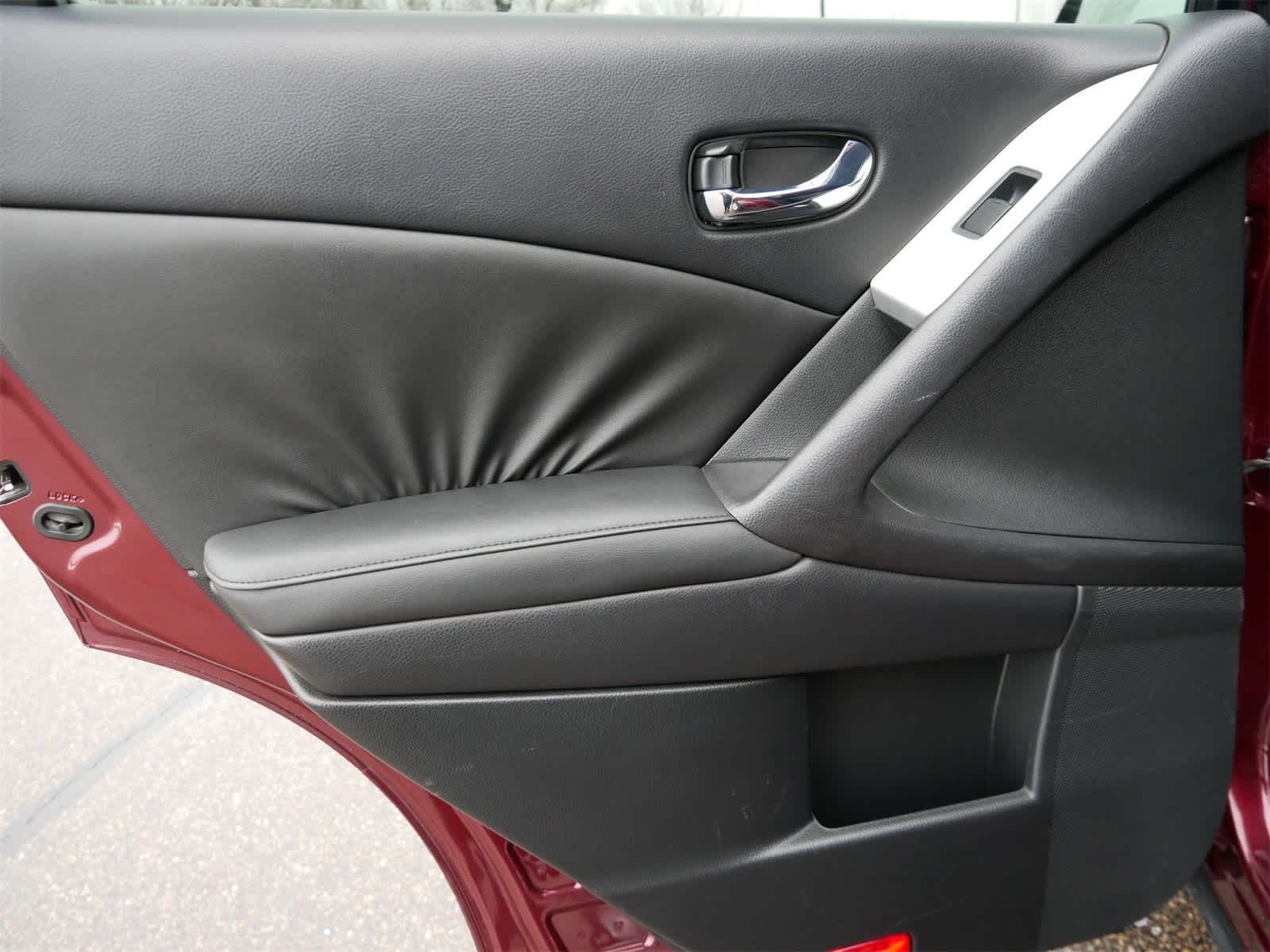 Thumbnail: 2009 Nissan Murano - 12