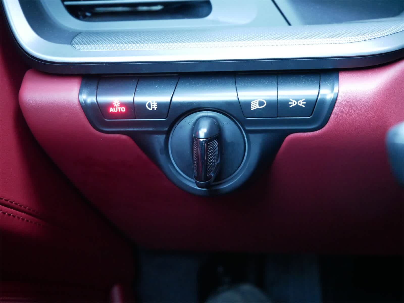 Thumbnail: 2023 Porsche 911 - 11