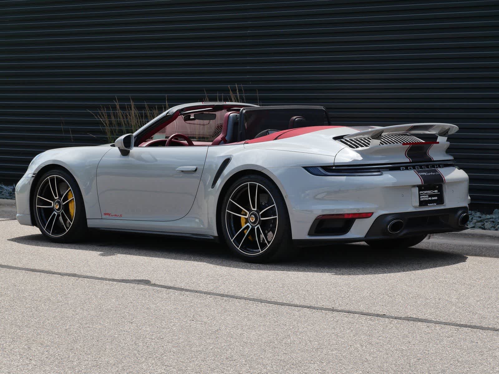Thumbnail: 2023 Porsche 911 - 3