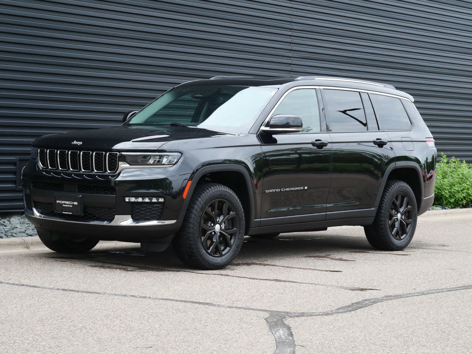 2023 Jeep Grand Cherokee L Limited Edition -
                  Saint Paul, MN